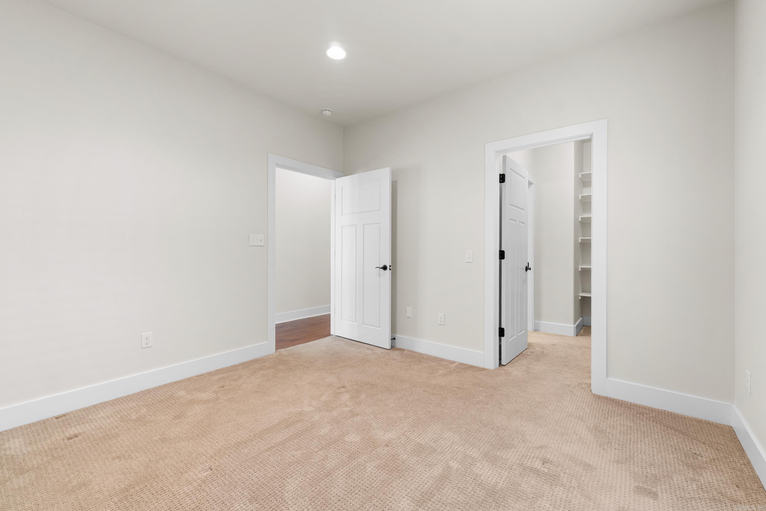 HOMES OF STONEBROOK COVE (THE) - Residential