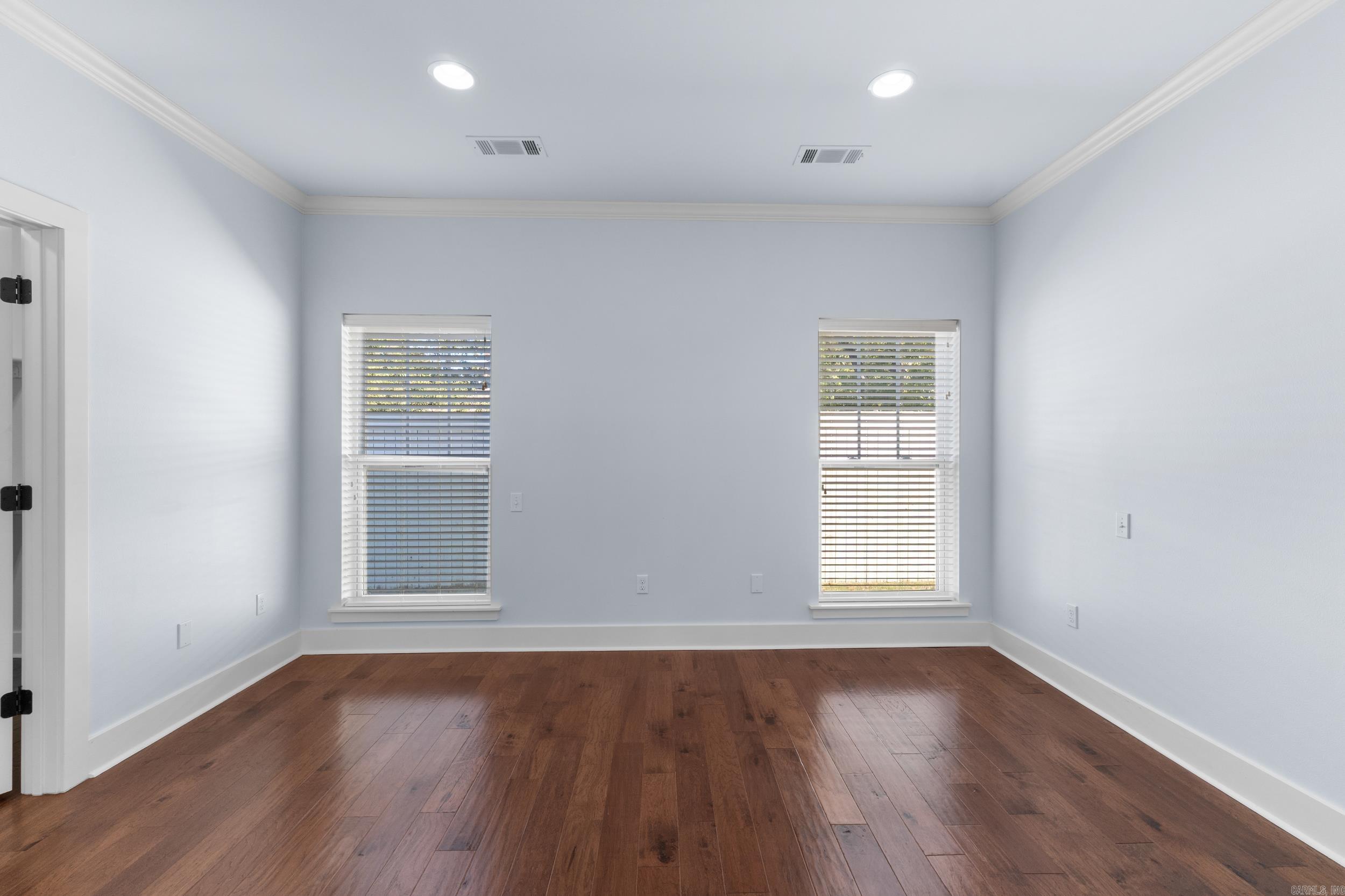 HOMES OF STONEBROOK COVE (THE) - Residential