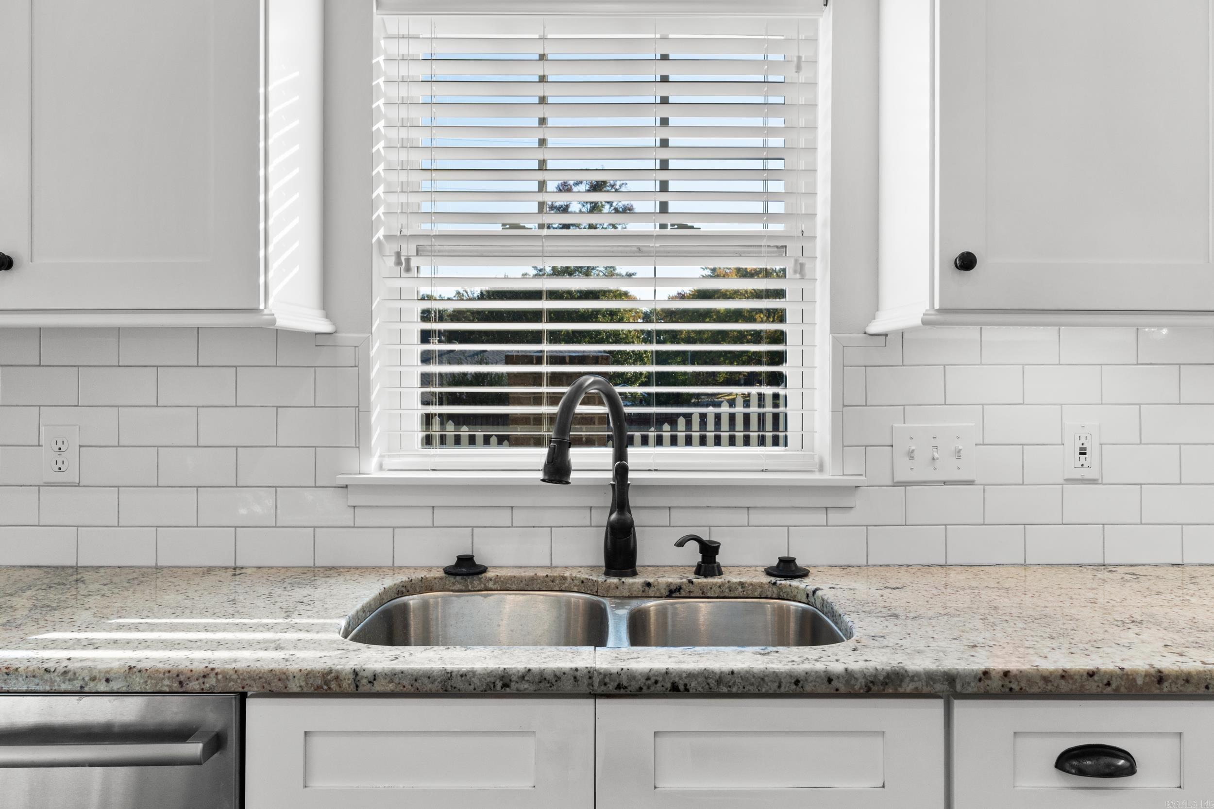 HOMES OF STONEBROOK COVE (THE) - Residential