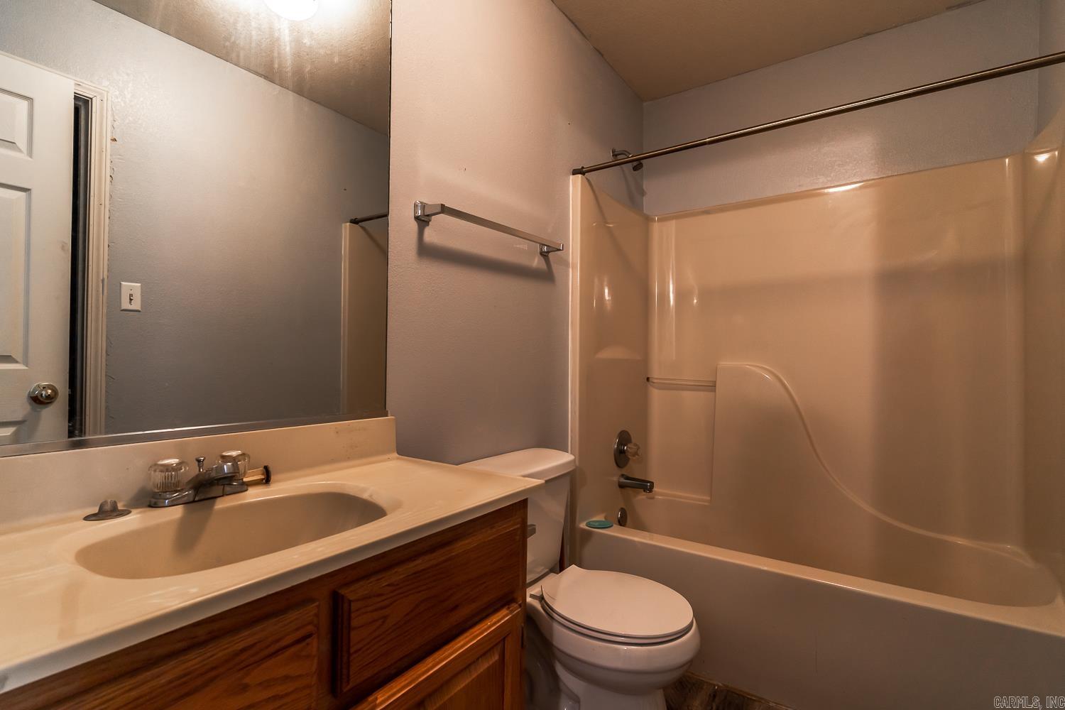 Poinsett Lumber & Mfg - Residential Lease