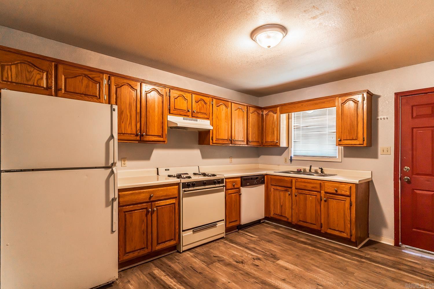 Poinsett Lumber & Mfg - Residential Lease