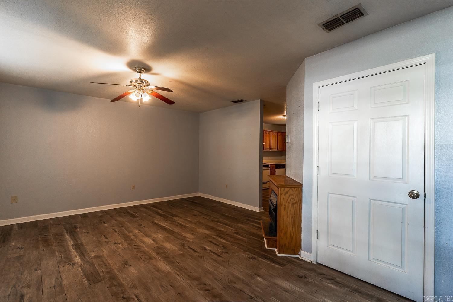 Poinsett Lumber & Mfg - Residential Lease