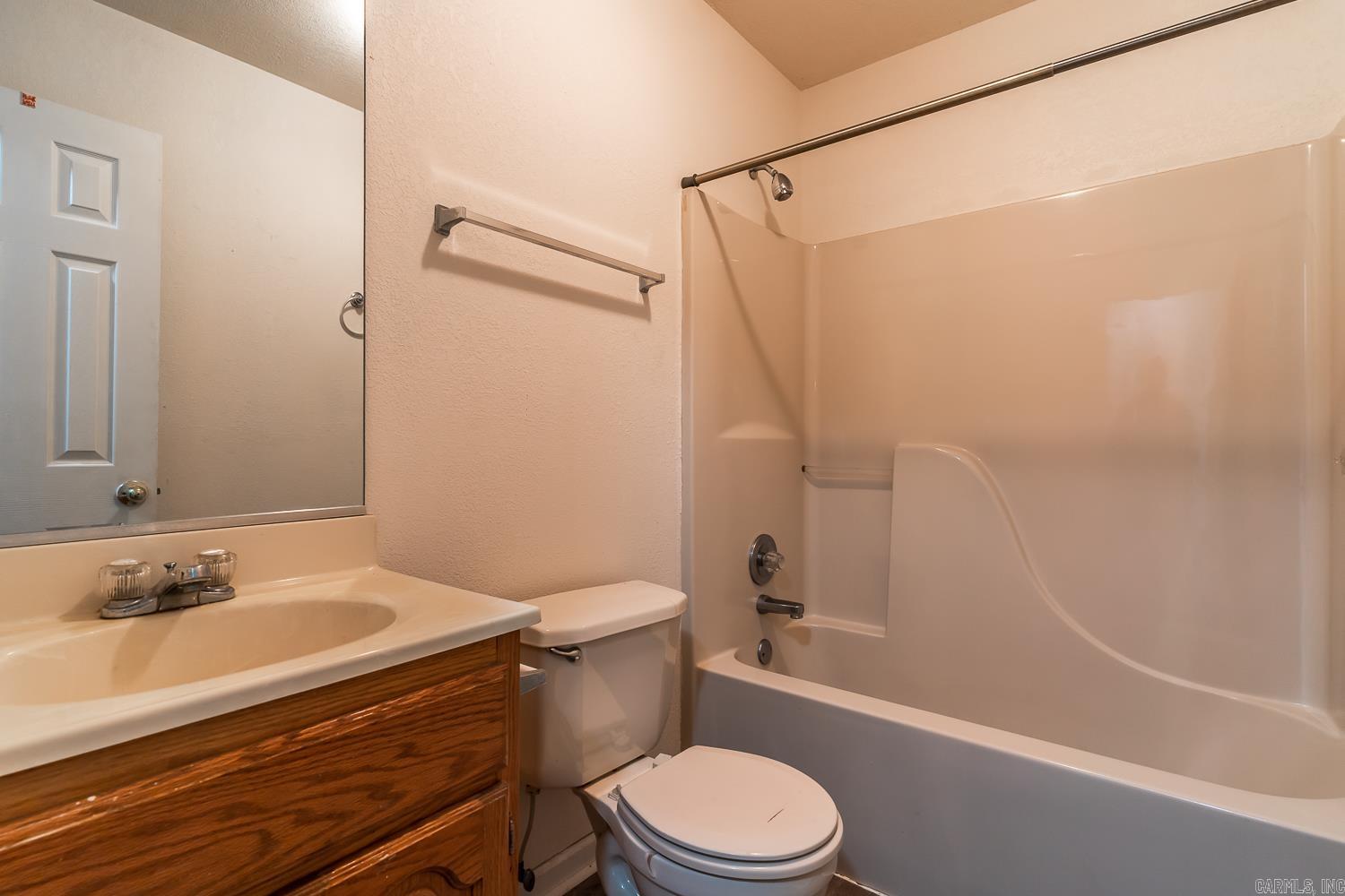 Poinsett Lumber & Mfg - Residential Lease