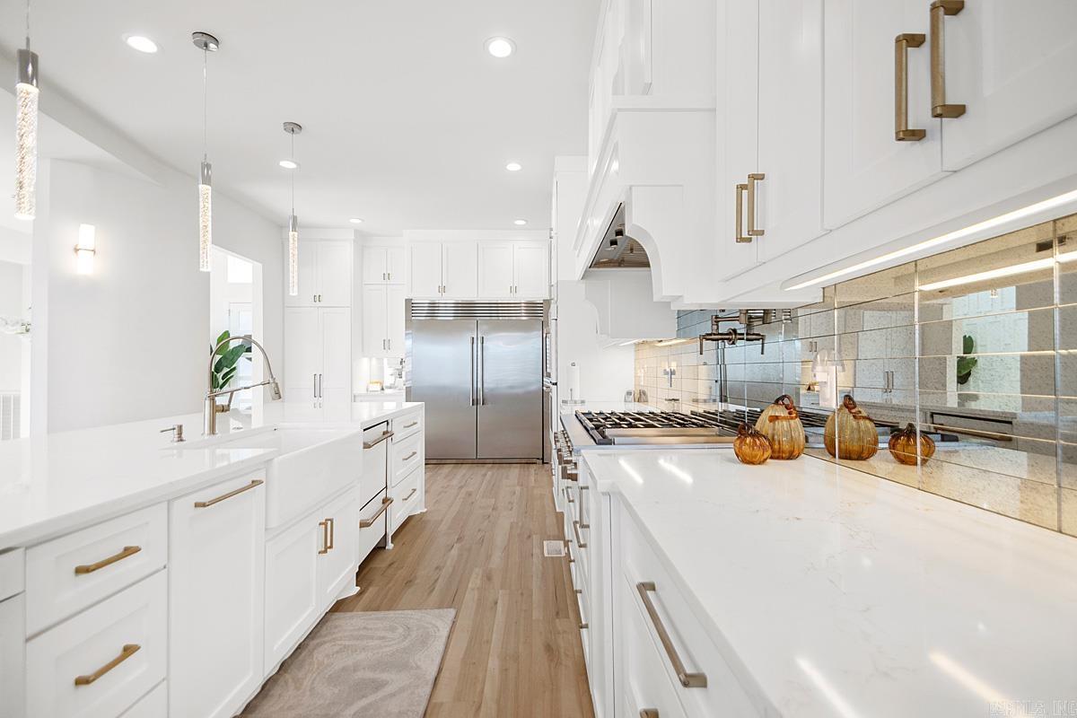 WESTSHORE ADDN HURRICANE LAKE ES - Residential