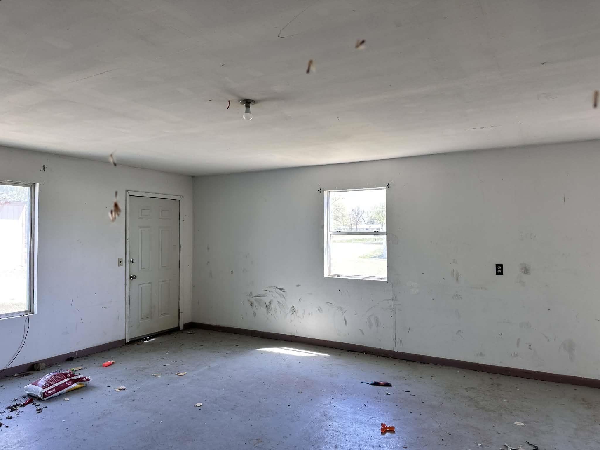 Metes & Bounds - Commercial Sale