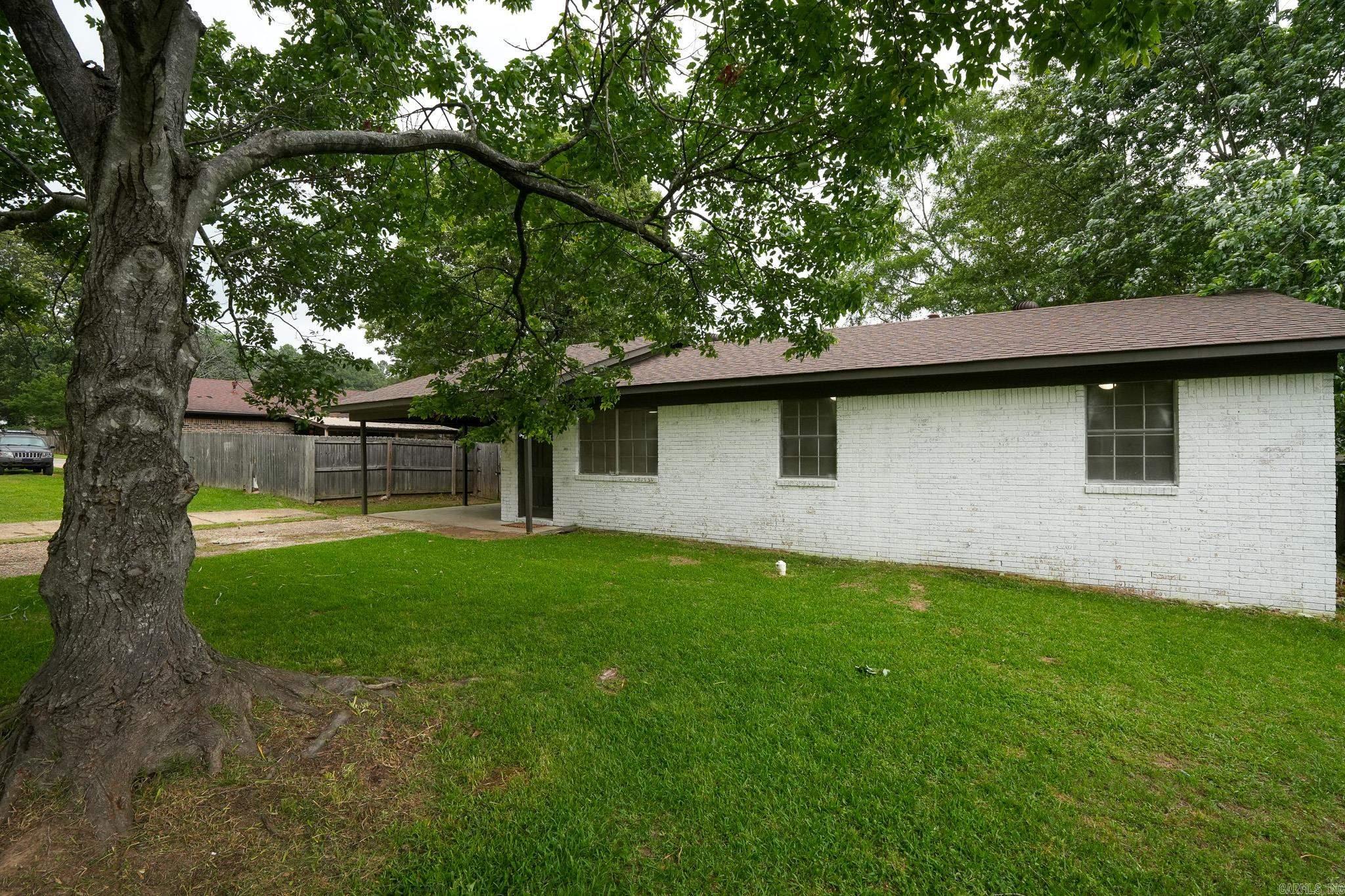 Springhill Manor - Residential