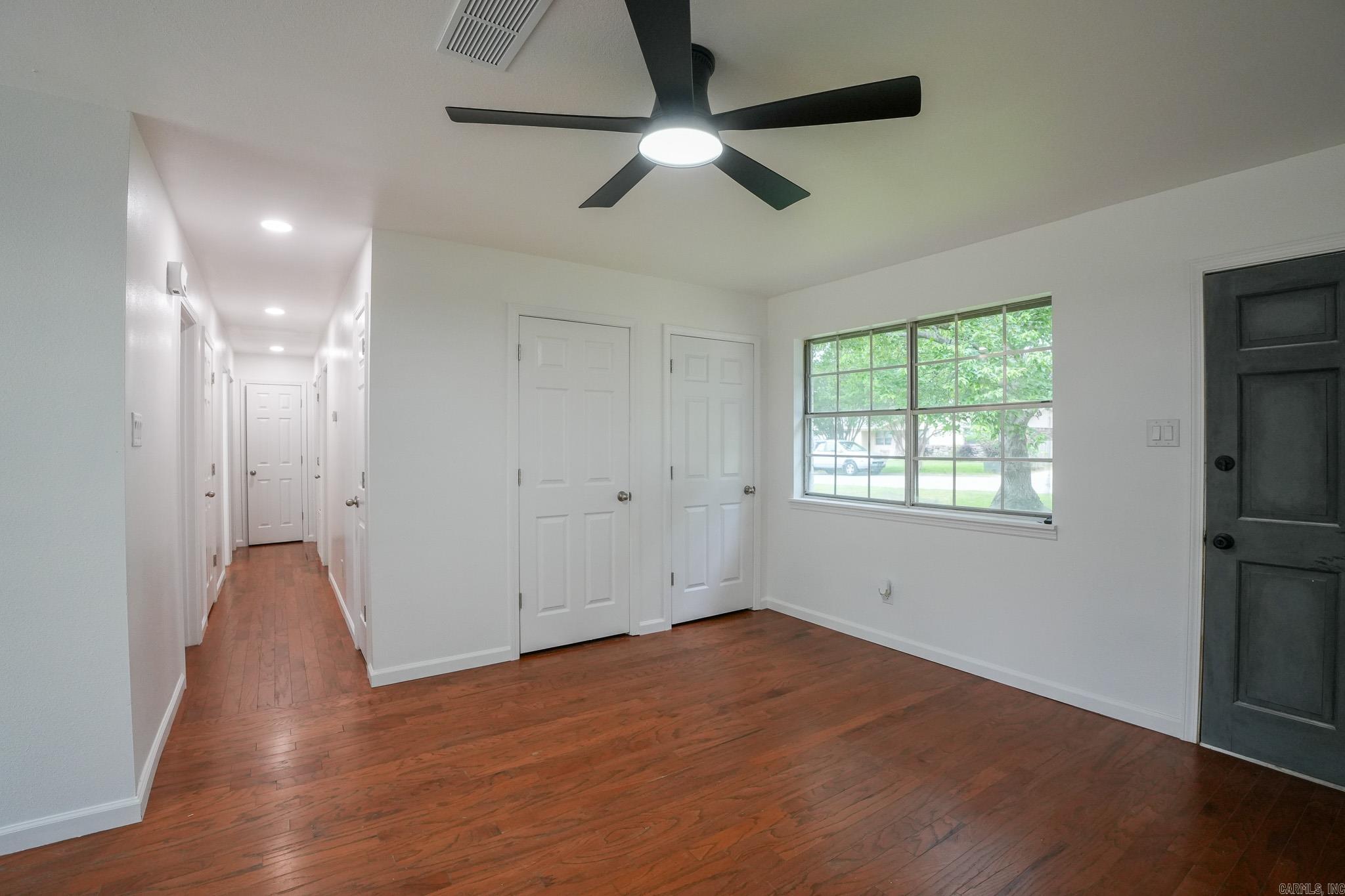 Springhill Manor - Residential