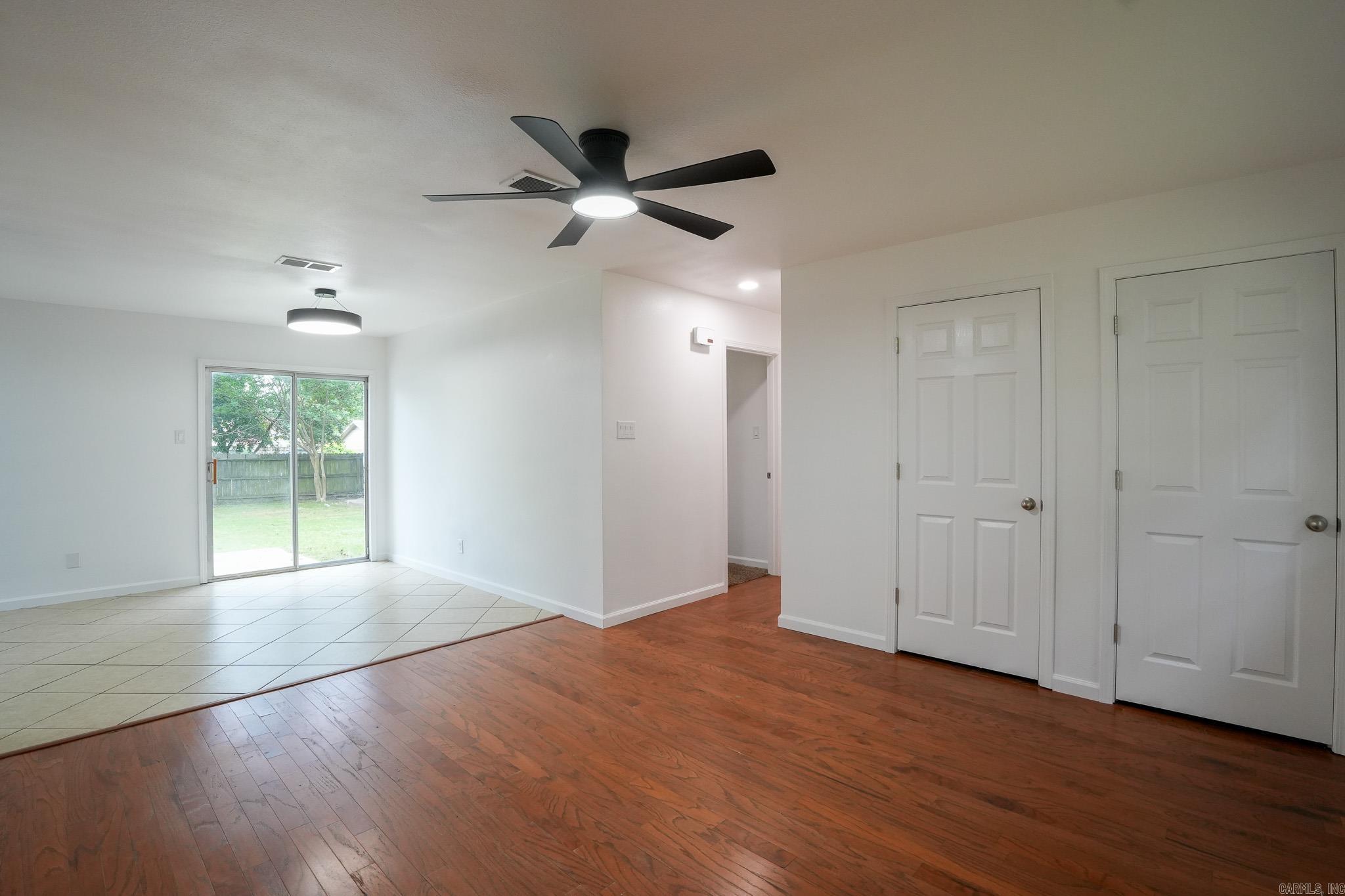 Springhill Manor - Residential