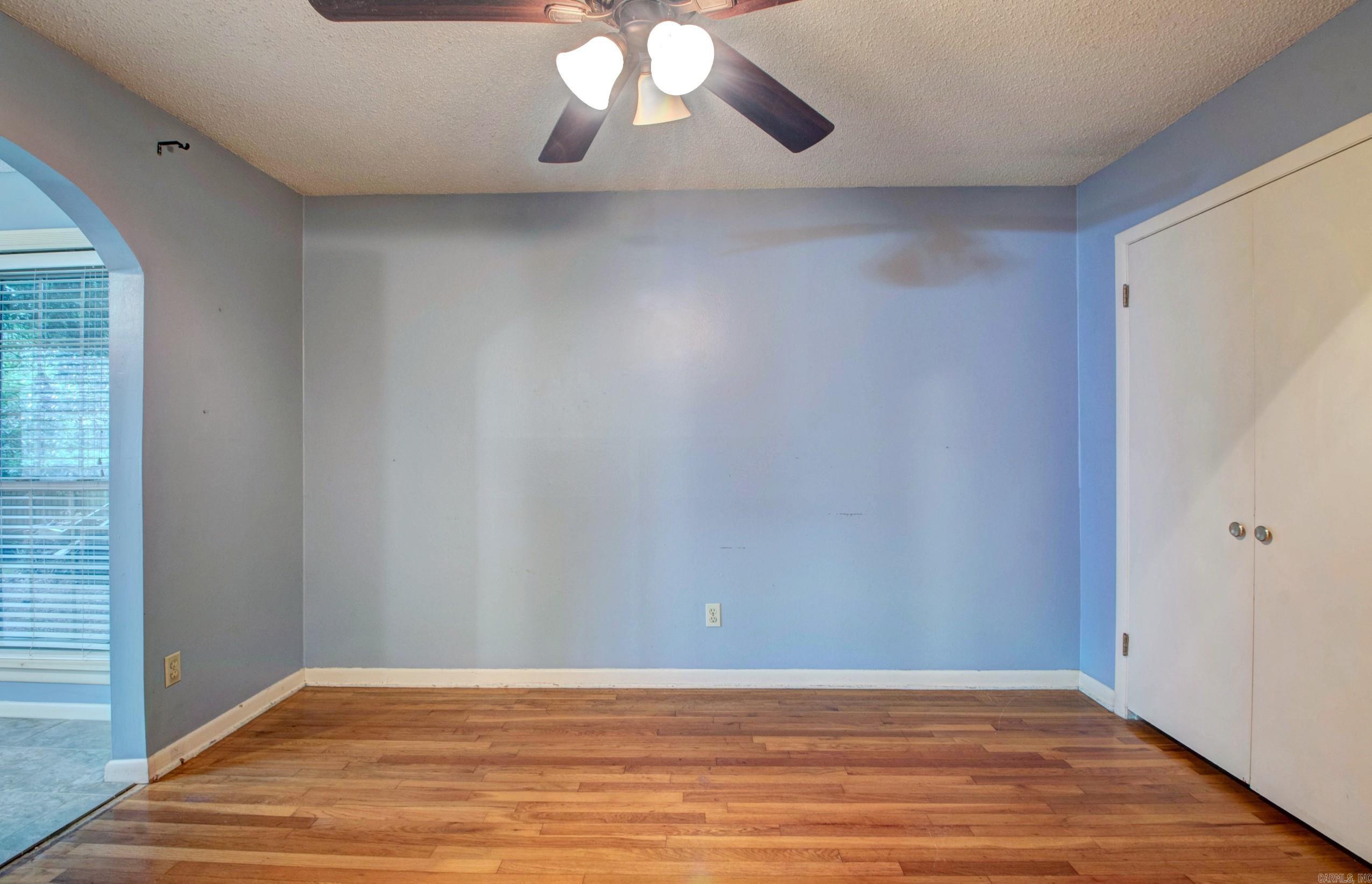 NORTH LAKEVIEW - Residential