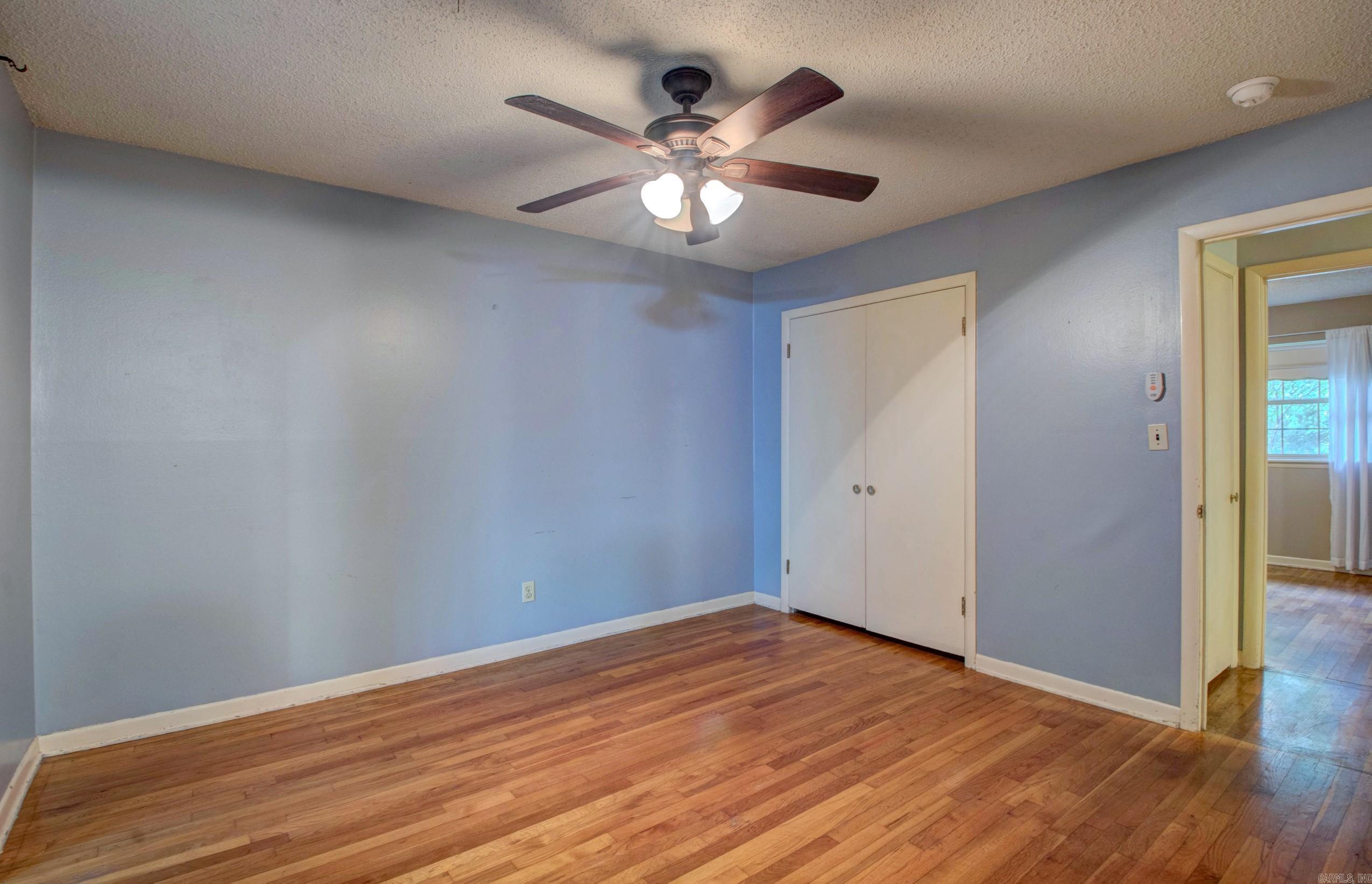 NORTH LAKEVIEW - Residential