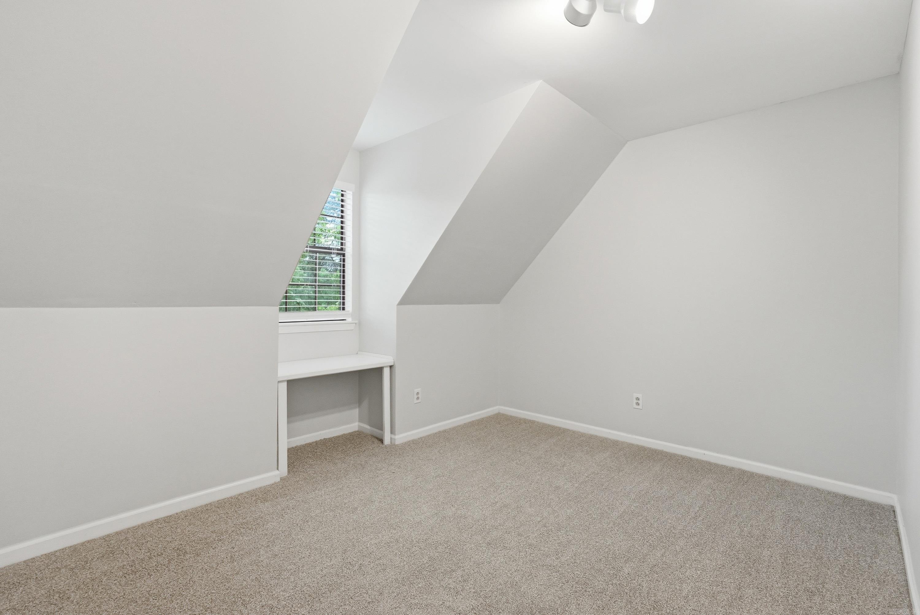 PLEASANT VIEW - Residential