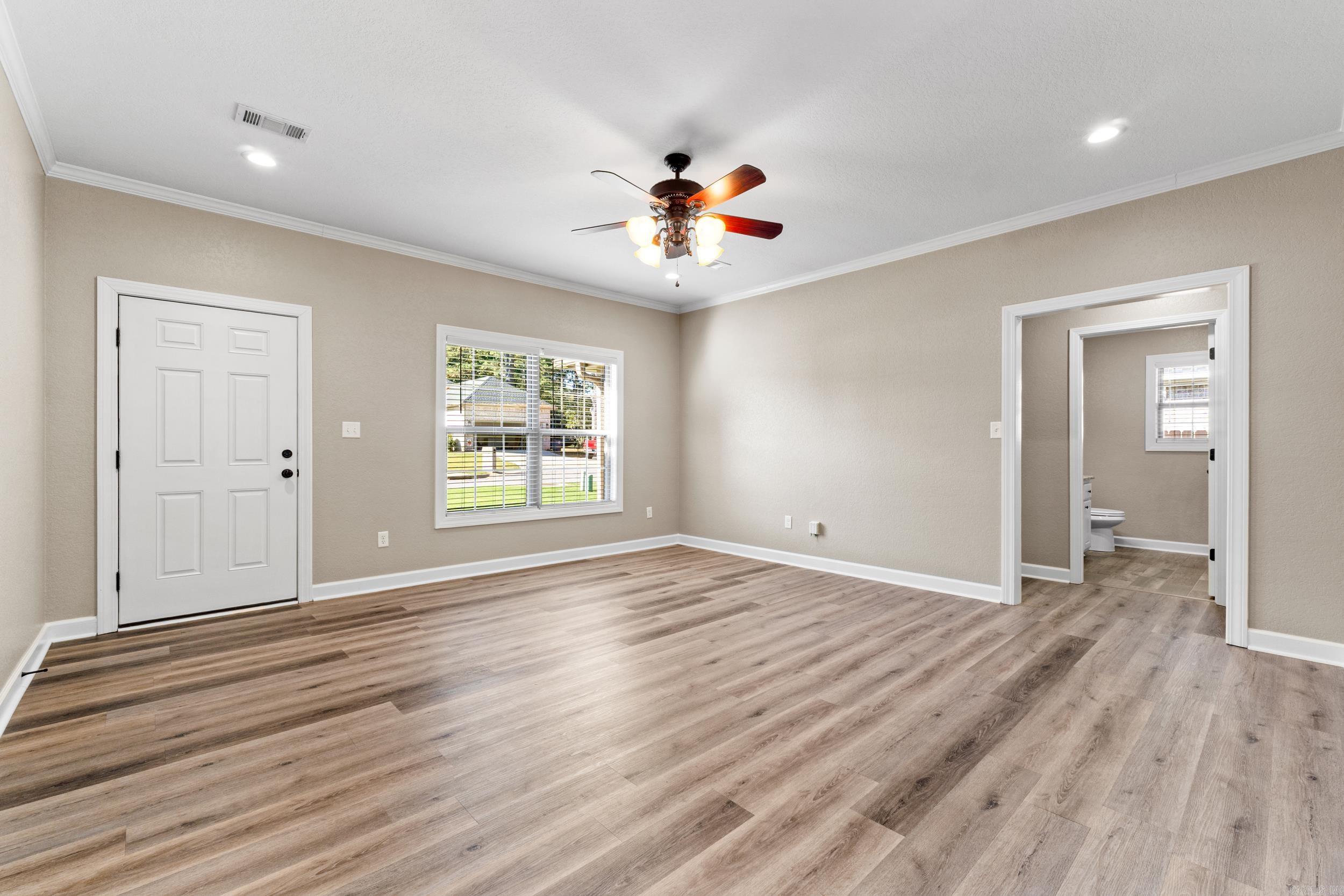 LAUREL COURT SUBDIVISION - Residential