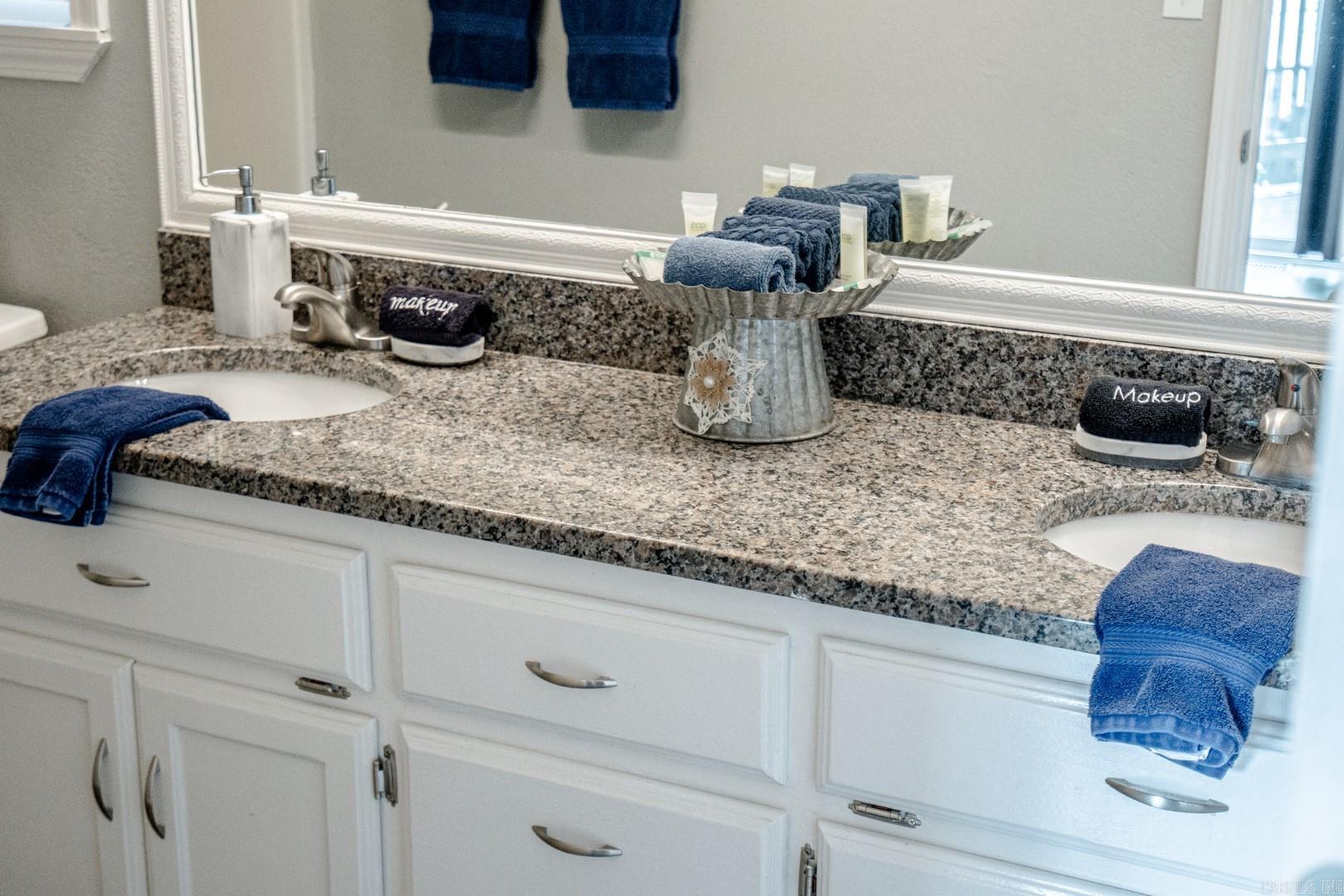 SHERRY ANN BEACH - Residential