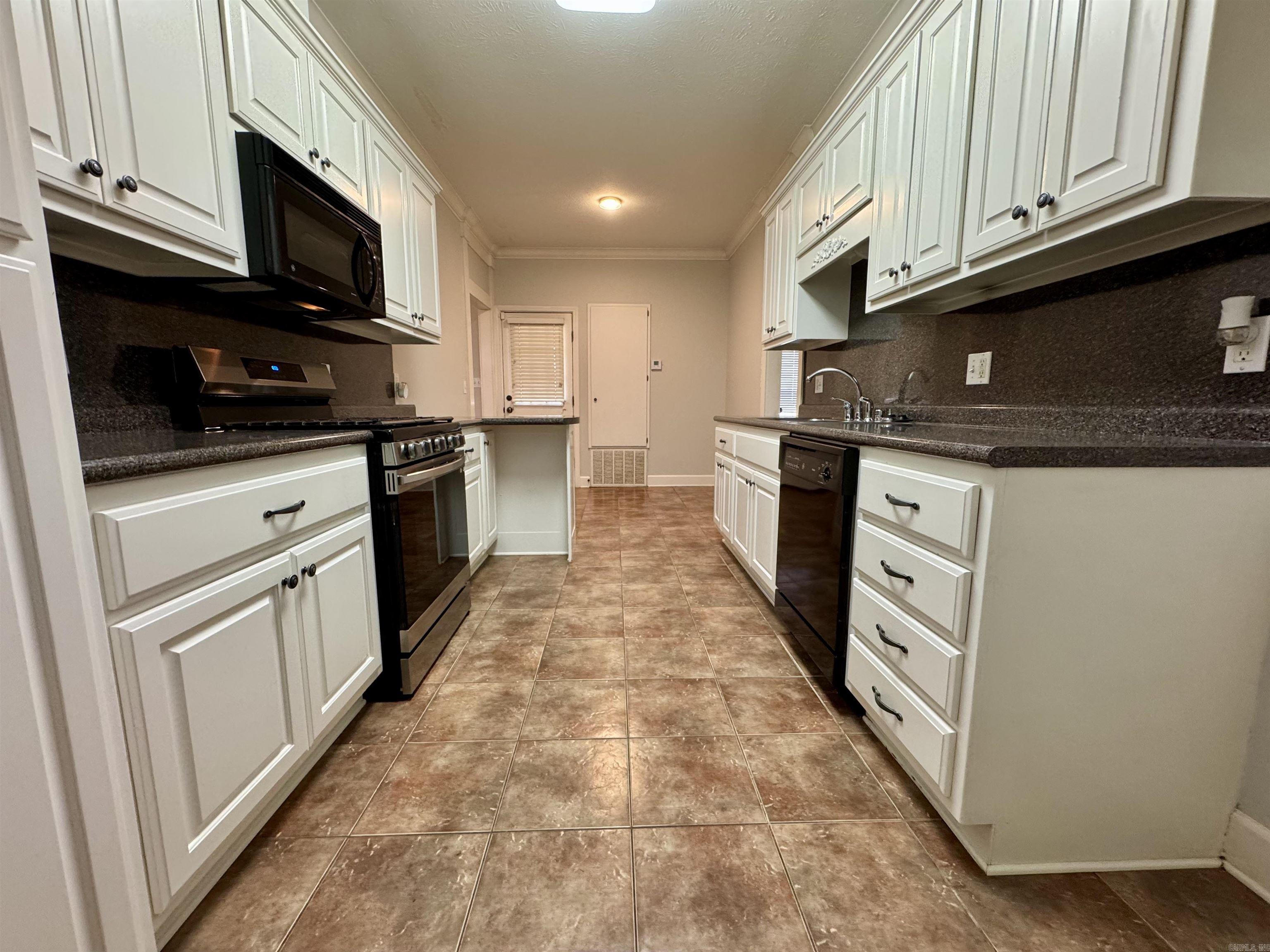 VALLEY ELMS S/D - Residential