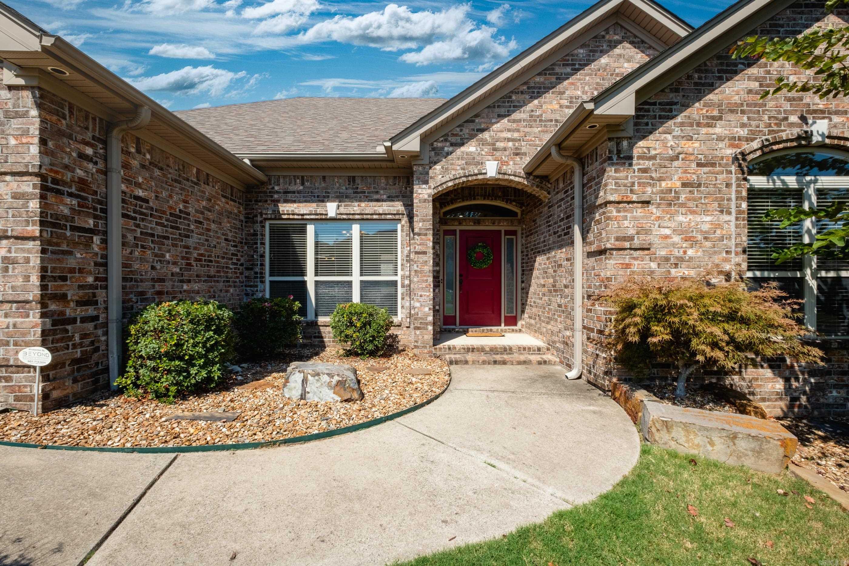 MILLERS CROSSING - Residential