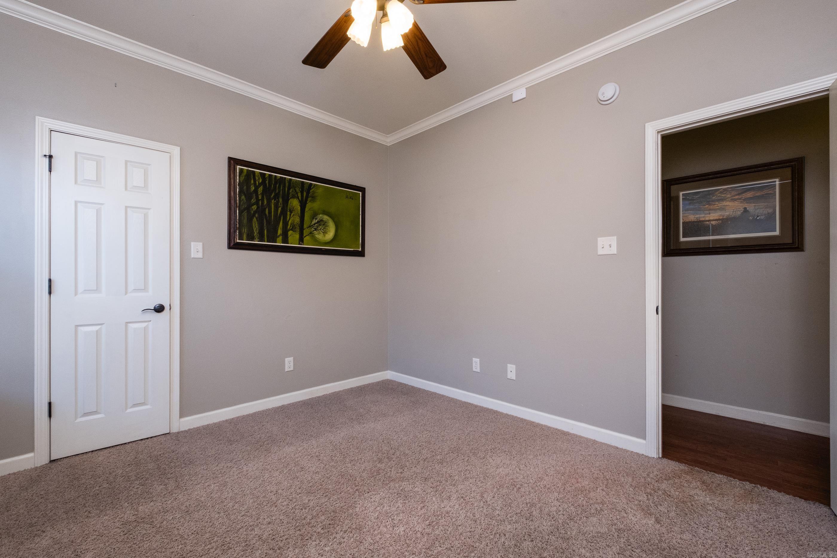 MILLERS CROSSING - Residential
