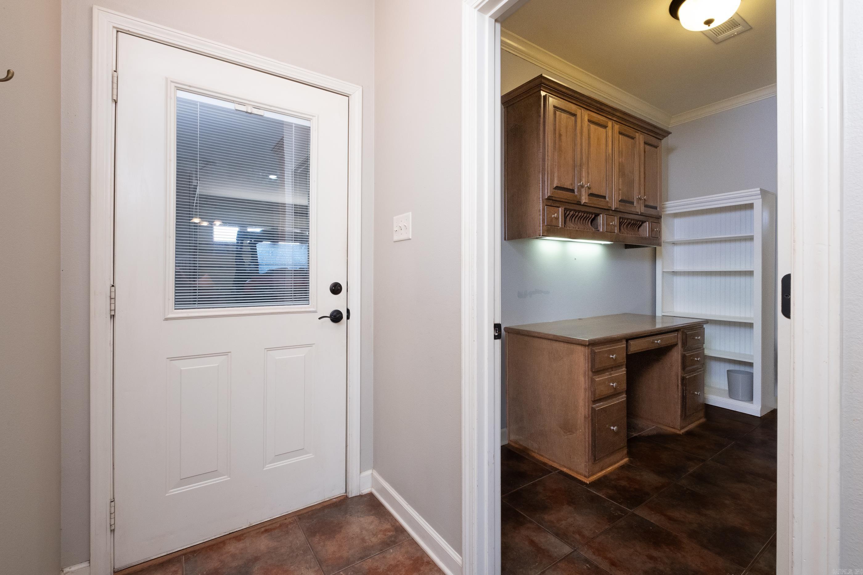 MILLERS CROSSING - Residential