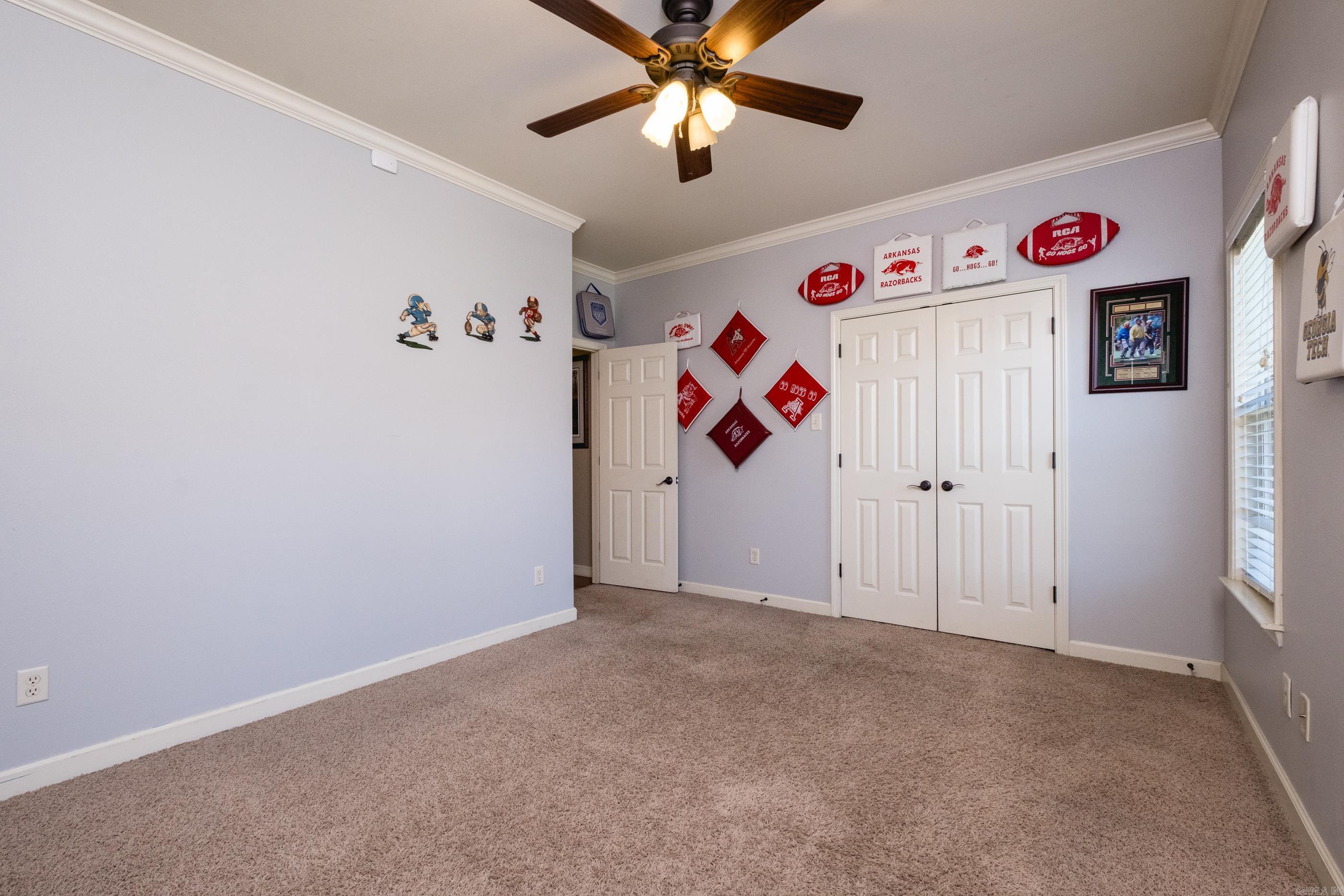 MILLERS CROSSING - Residential