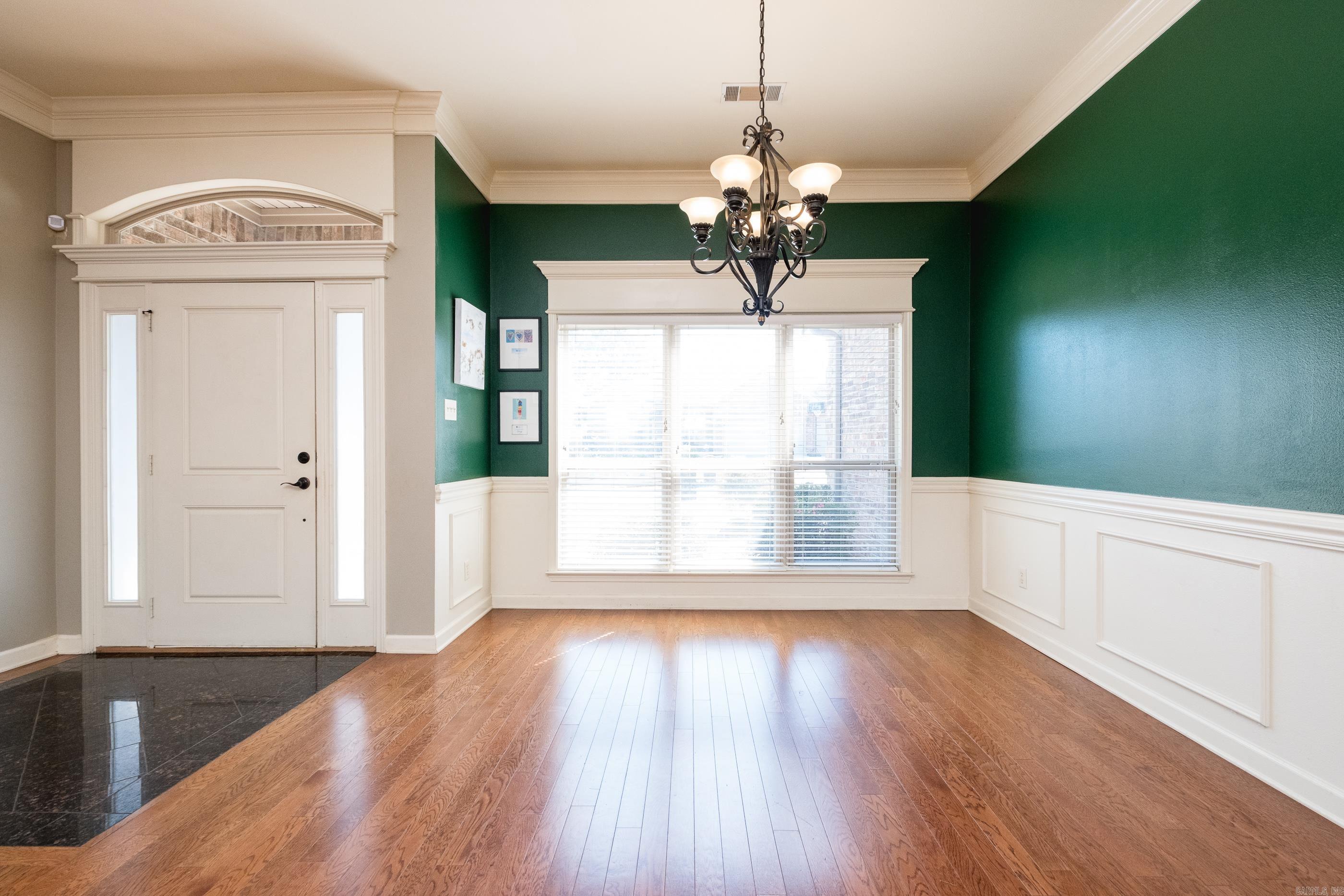 MILLERS CROSSING - Residential