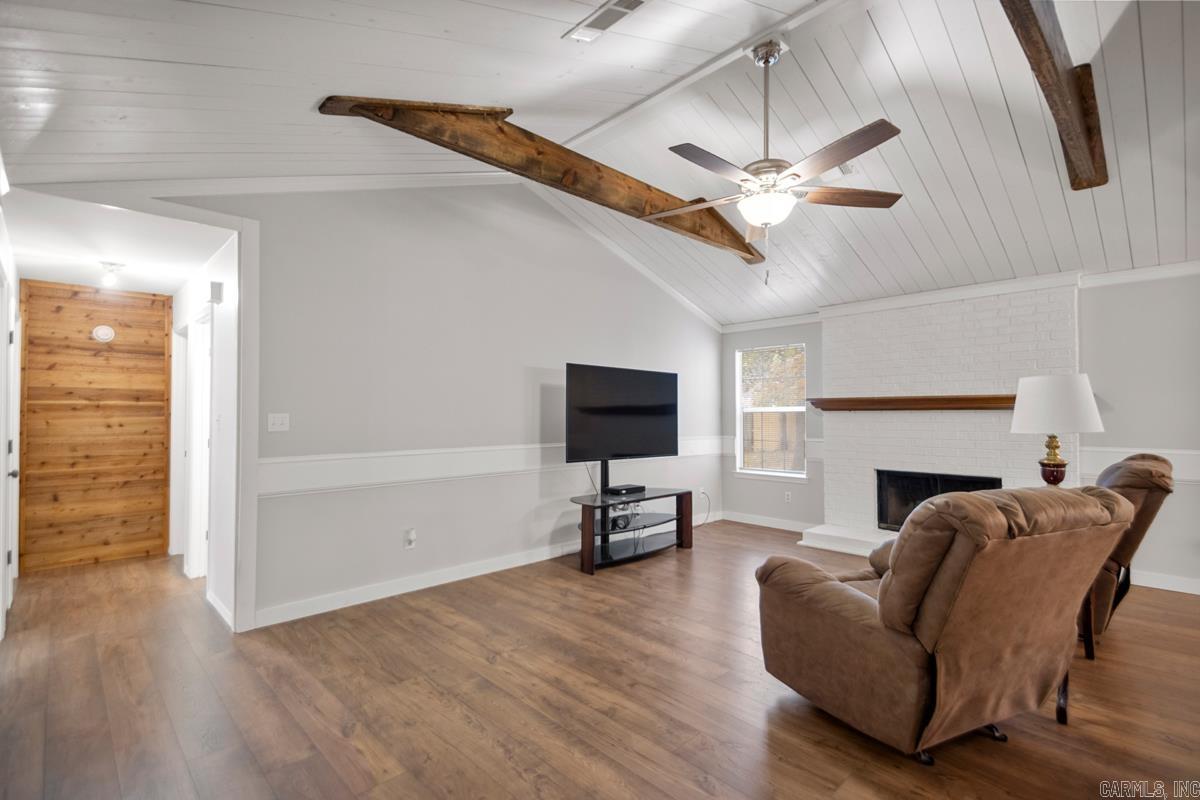 IMAGE OAKS - Residential