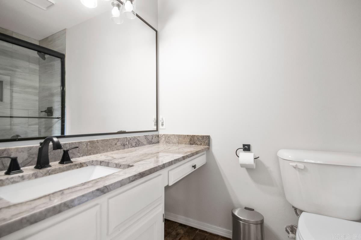 IMAGE OAKS - Residential