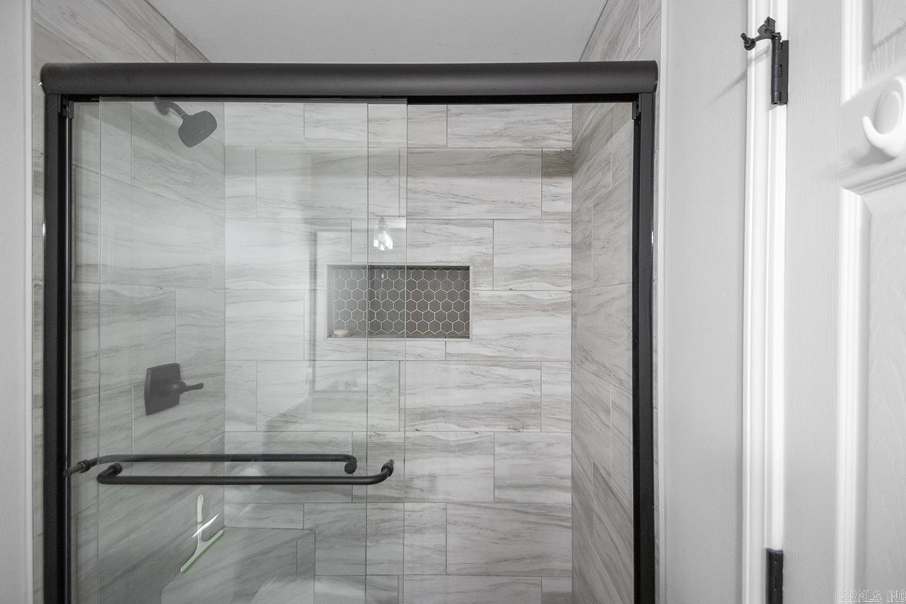 IMAGE OAKS - Residential