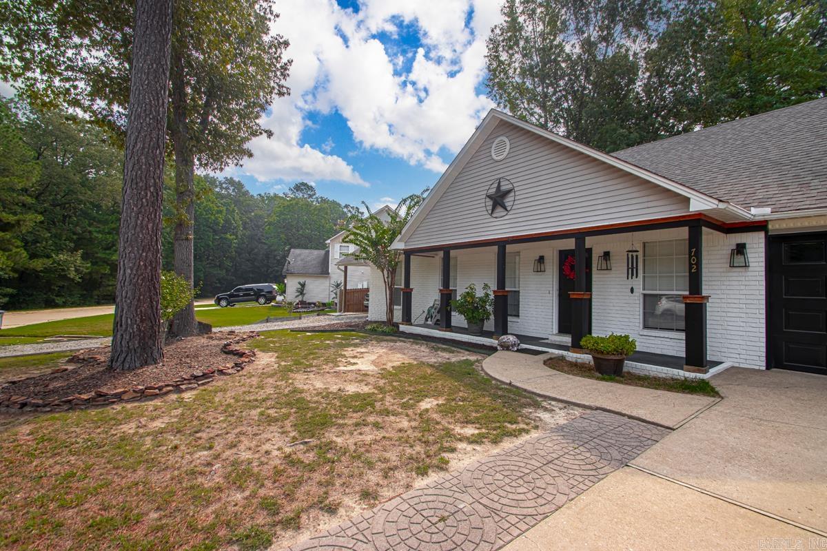 IMAGE OAKS - Residential