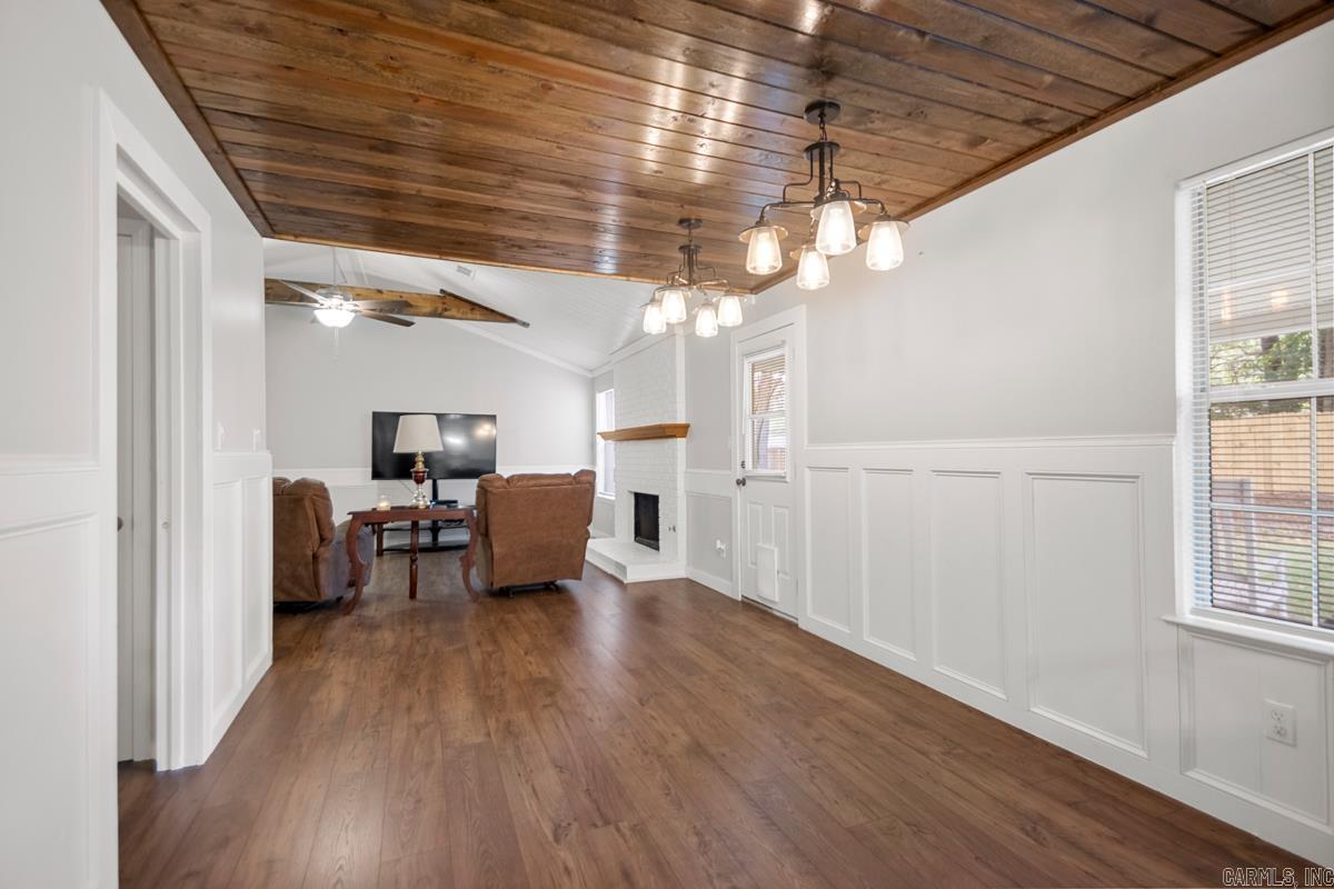 IMAGE OAKS - Residential