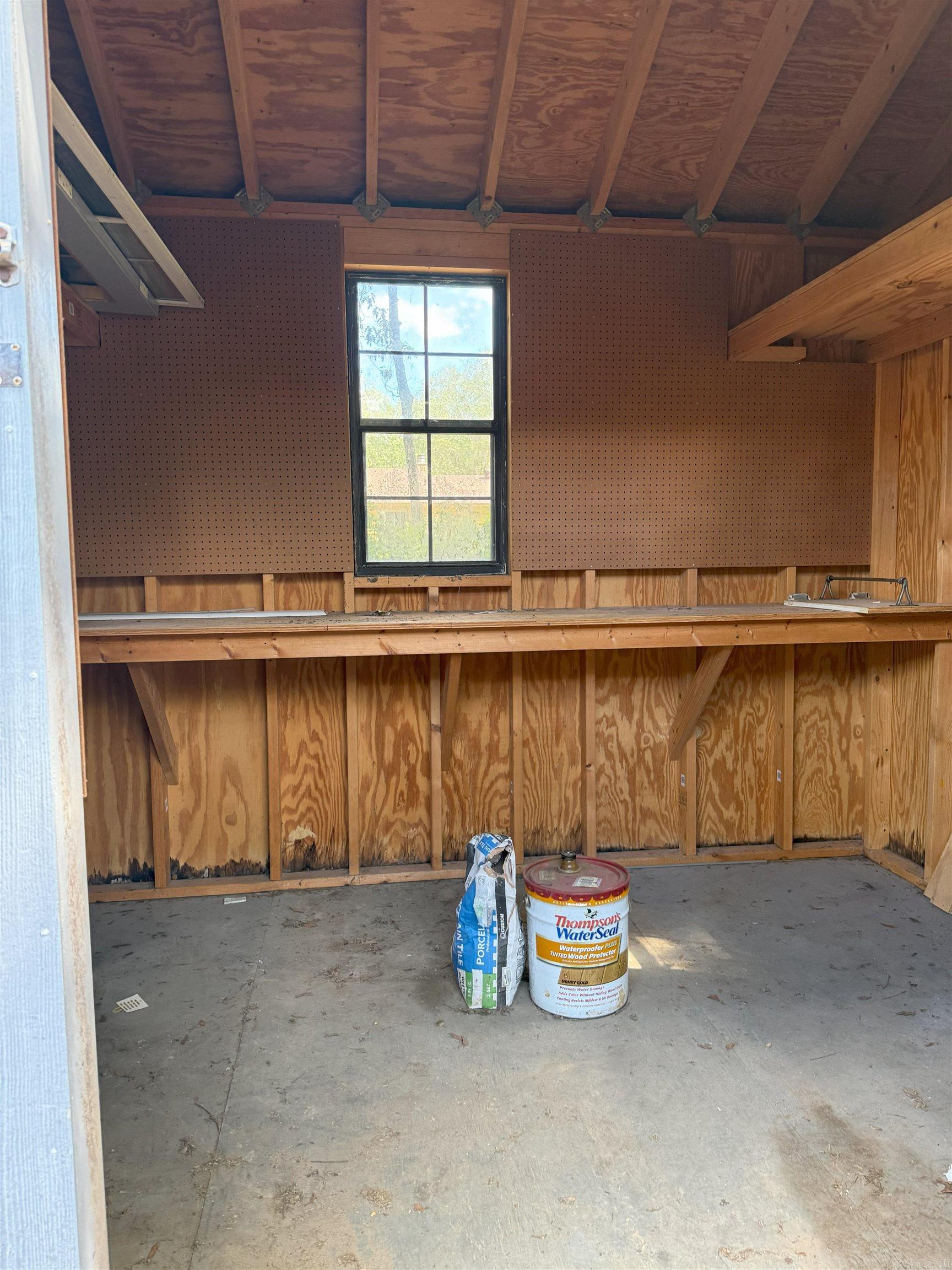 MEADOW LARK SUB - Residential