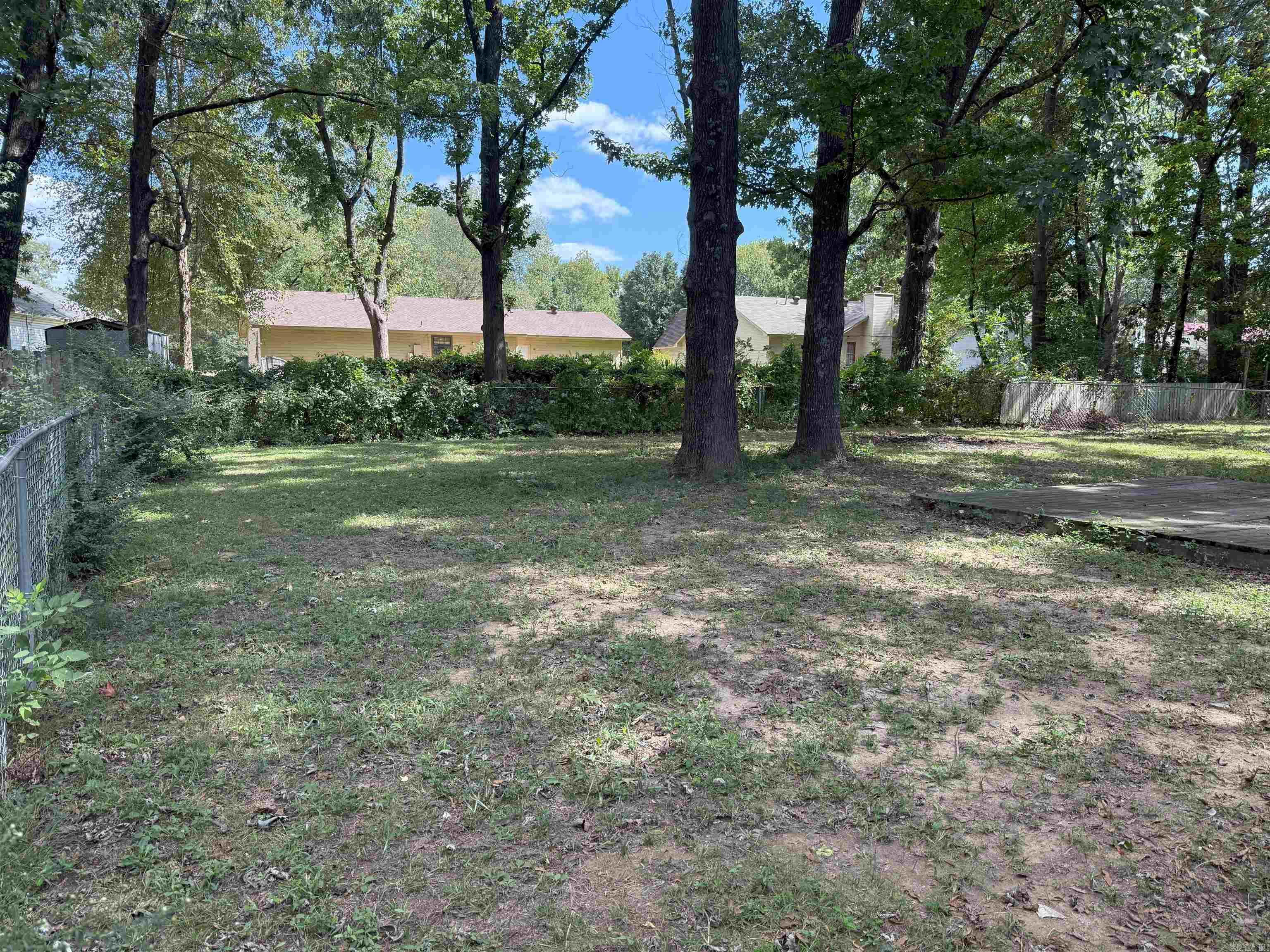 MEADOW LARK SUB - Residential
