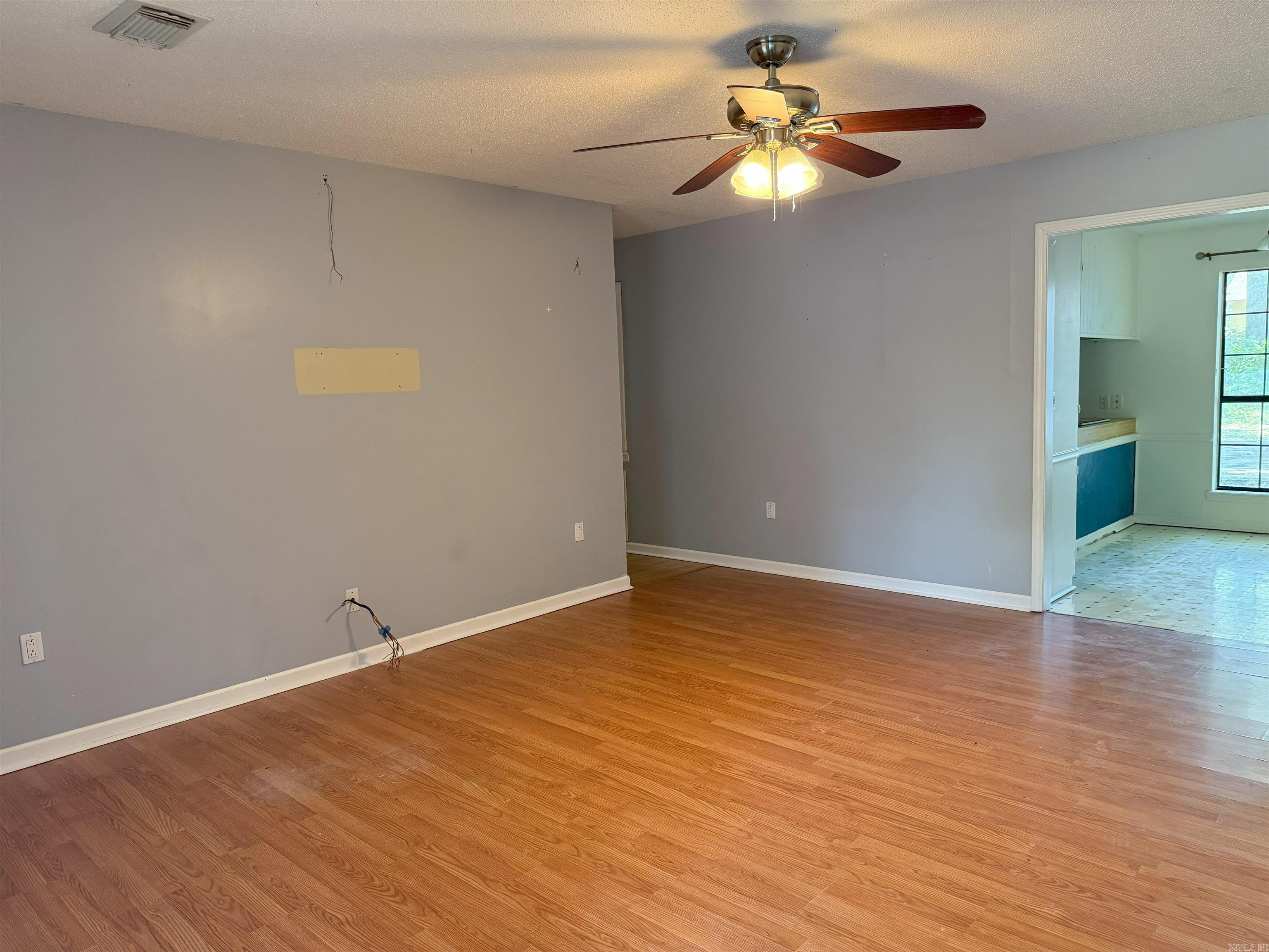 MEADOW LARK SUB - Residential