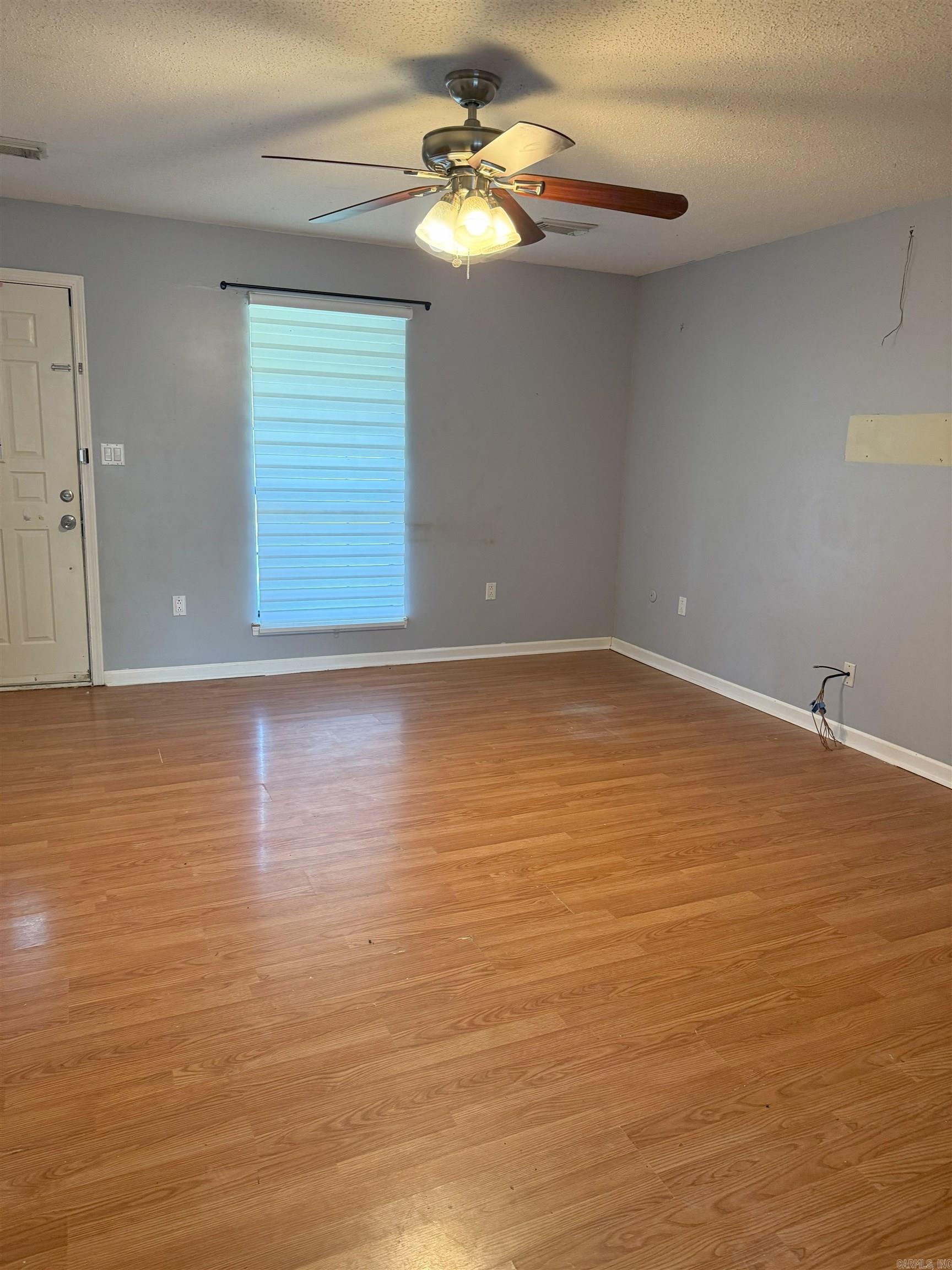 MEADOW LARK SUB - Residential