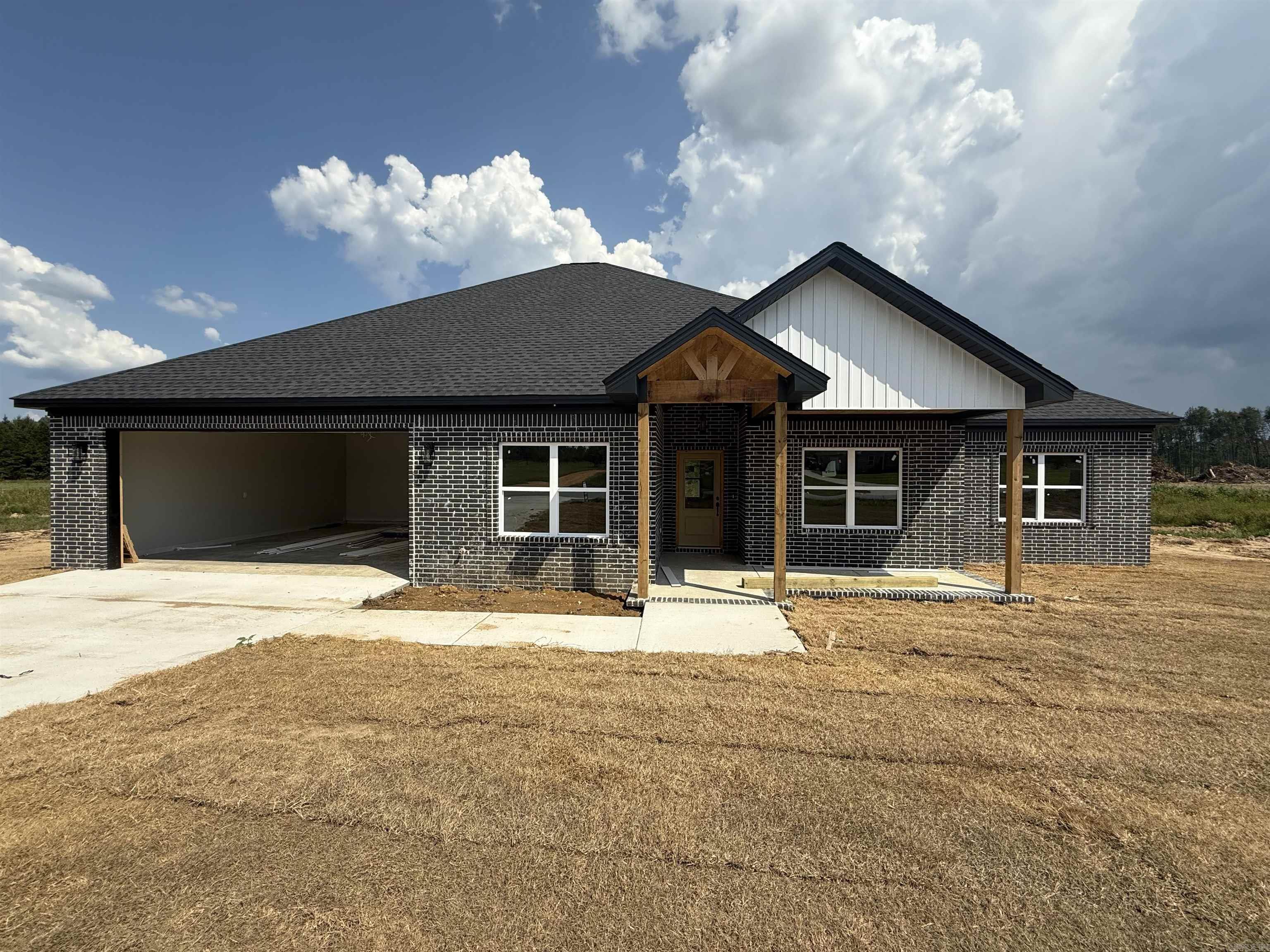 Beautiful 4-Bedroom Home on 3 Acres with Pond in Grant County Welcome to 3386 Grant 9 ā a new construction stunning all-electric 4 bedroom, 2 bath home situated on 3.01 peaceful acres. The living room features a soaring 10-foot ceiling, while the master suite offers a trey ceiling, spacious walk-in closet, and a private bath. The kitchen is complete with granite countertops, a large pantry, and ample cabinet space. The laundry room includes additional counter space for convenience, and multiple closets throughout provide exceptional storage. Enjoy the serene setting with your own pond and plenty of room to spread out, all while being just a short drive to town. Home is complete, final walk through needs to be completed by buyer.