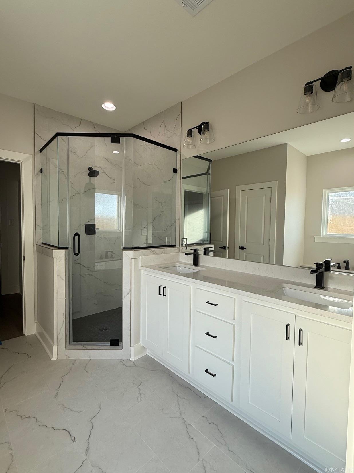 THE RESERVE AT HOPE VALLEY - Residential