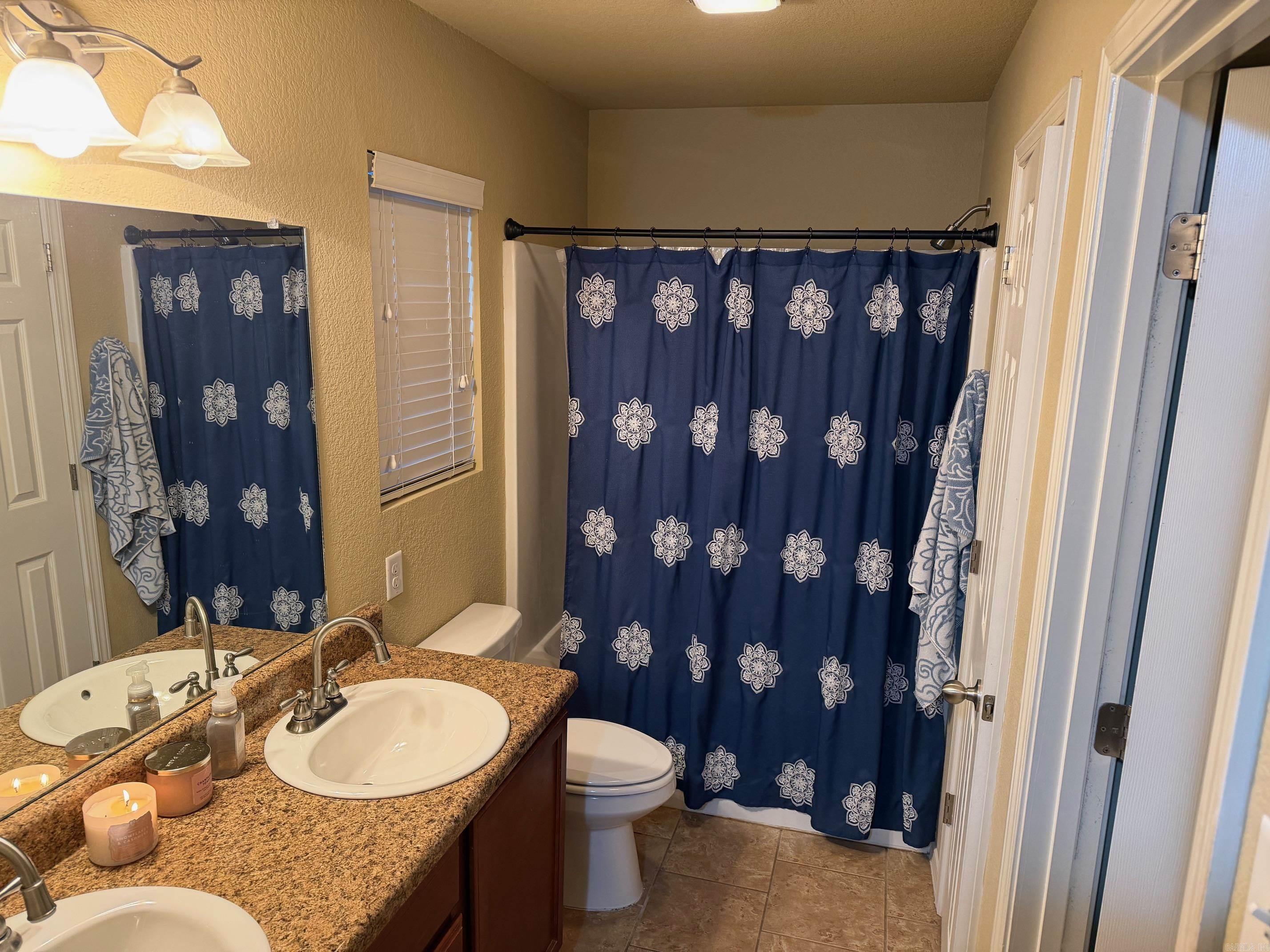 FAULKNER CROSSING - Residential