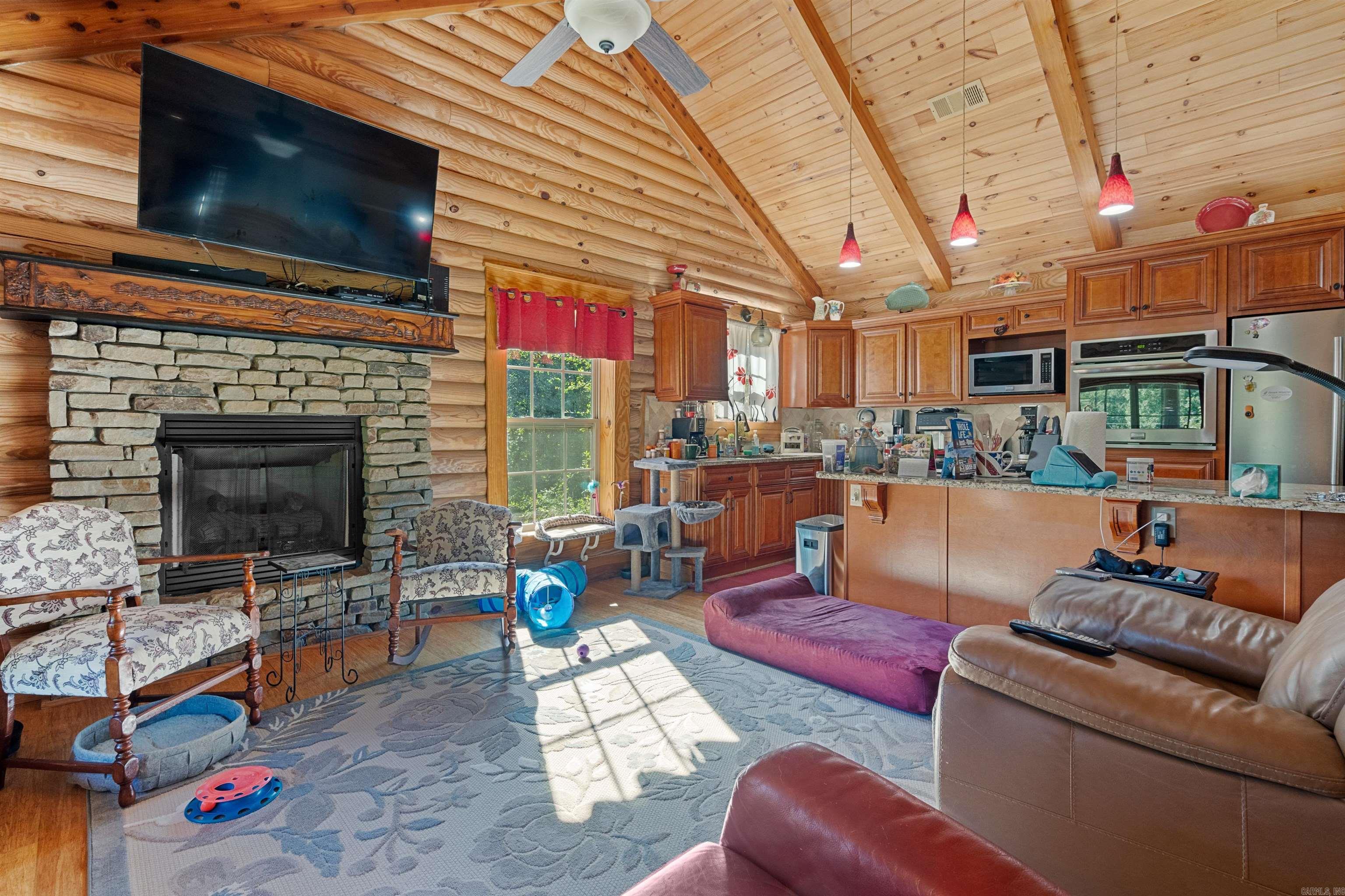 KIRBY LANDING ESTATES - Residential