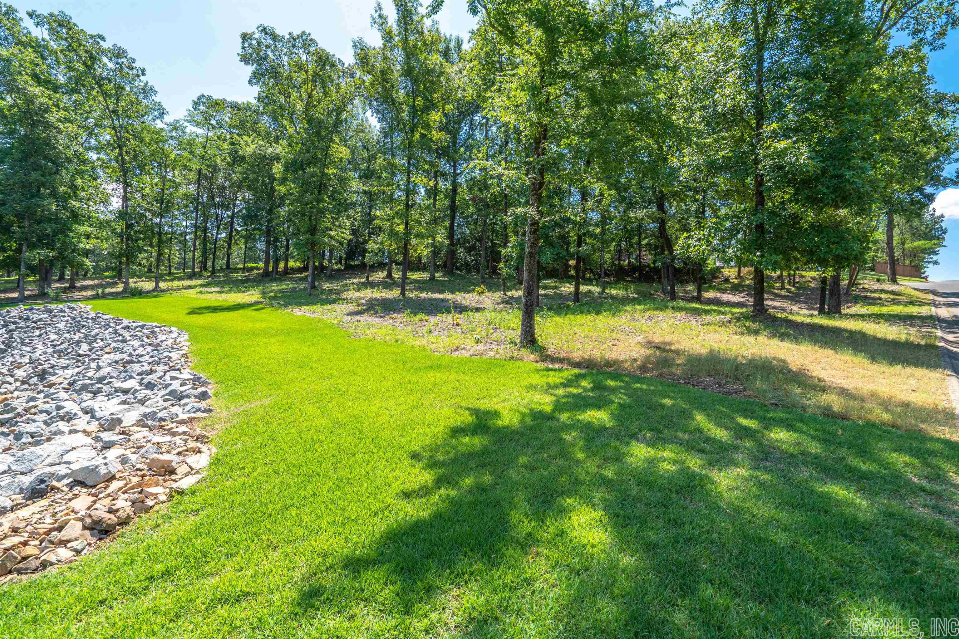 HIGH MEADOW ESTATES - Residential