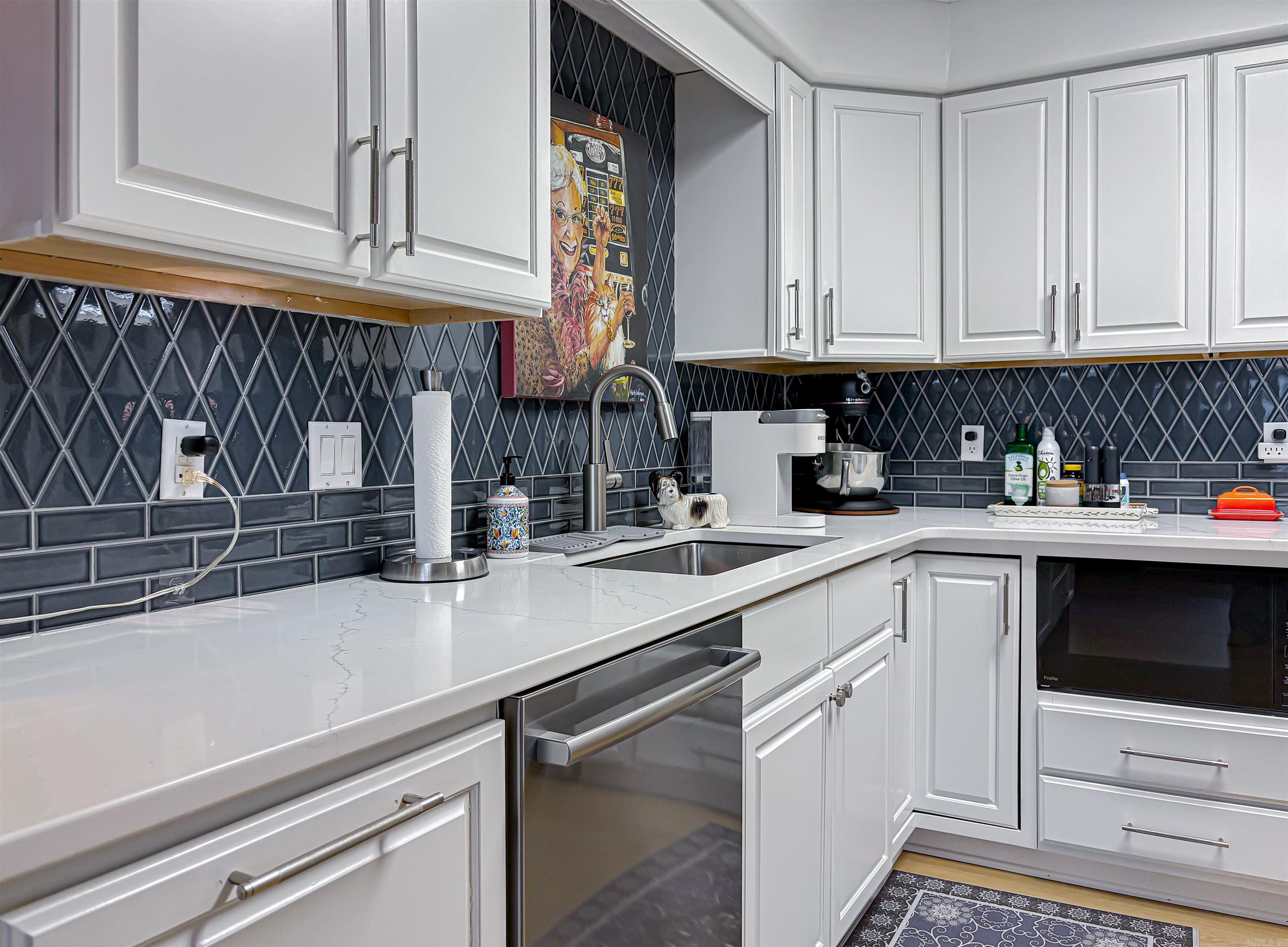 THE MEADOWS - Residential