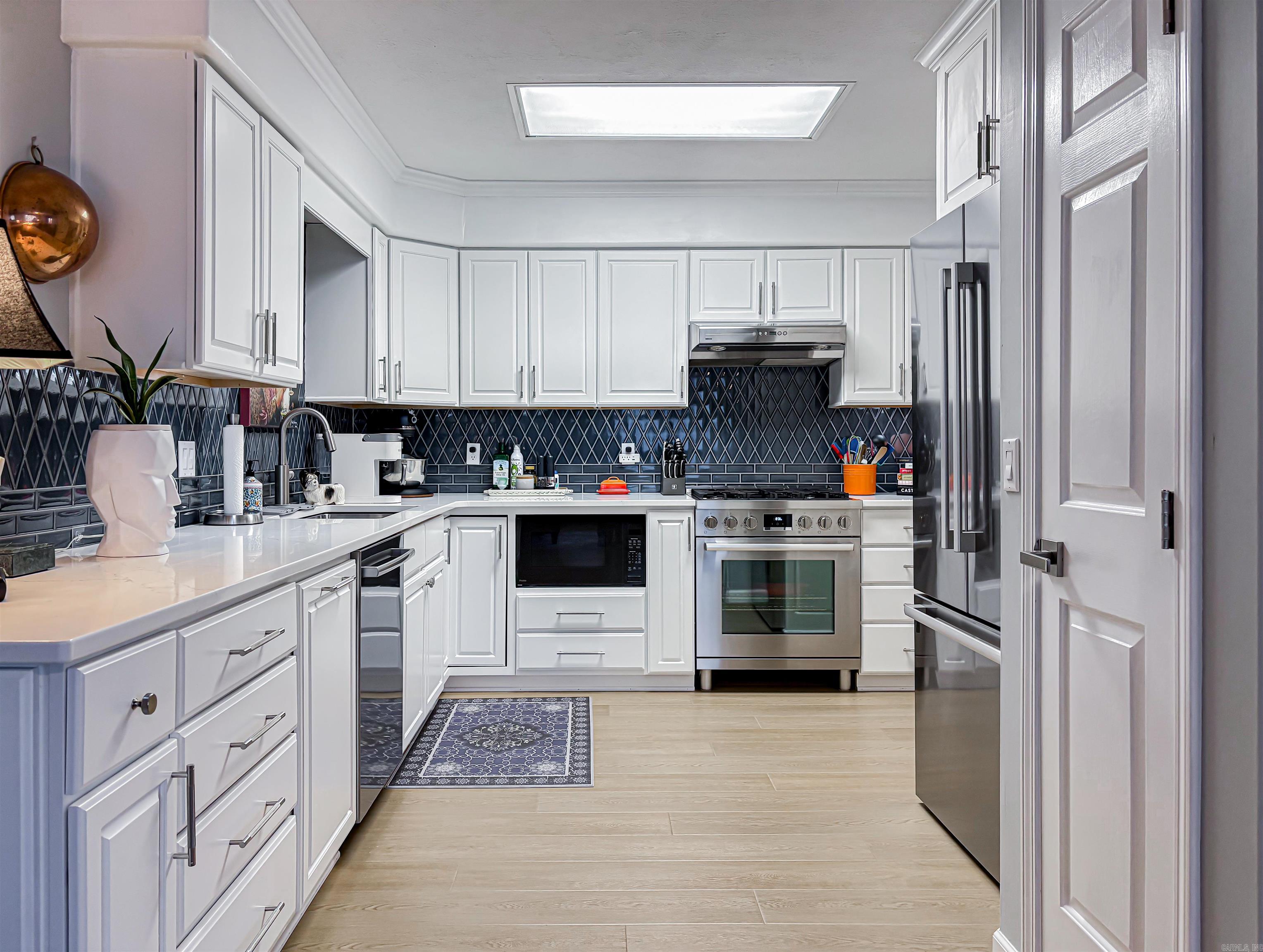 THE MEADOWS - Residential