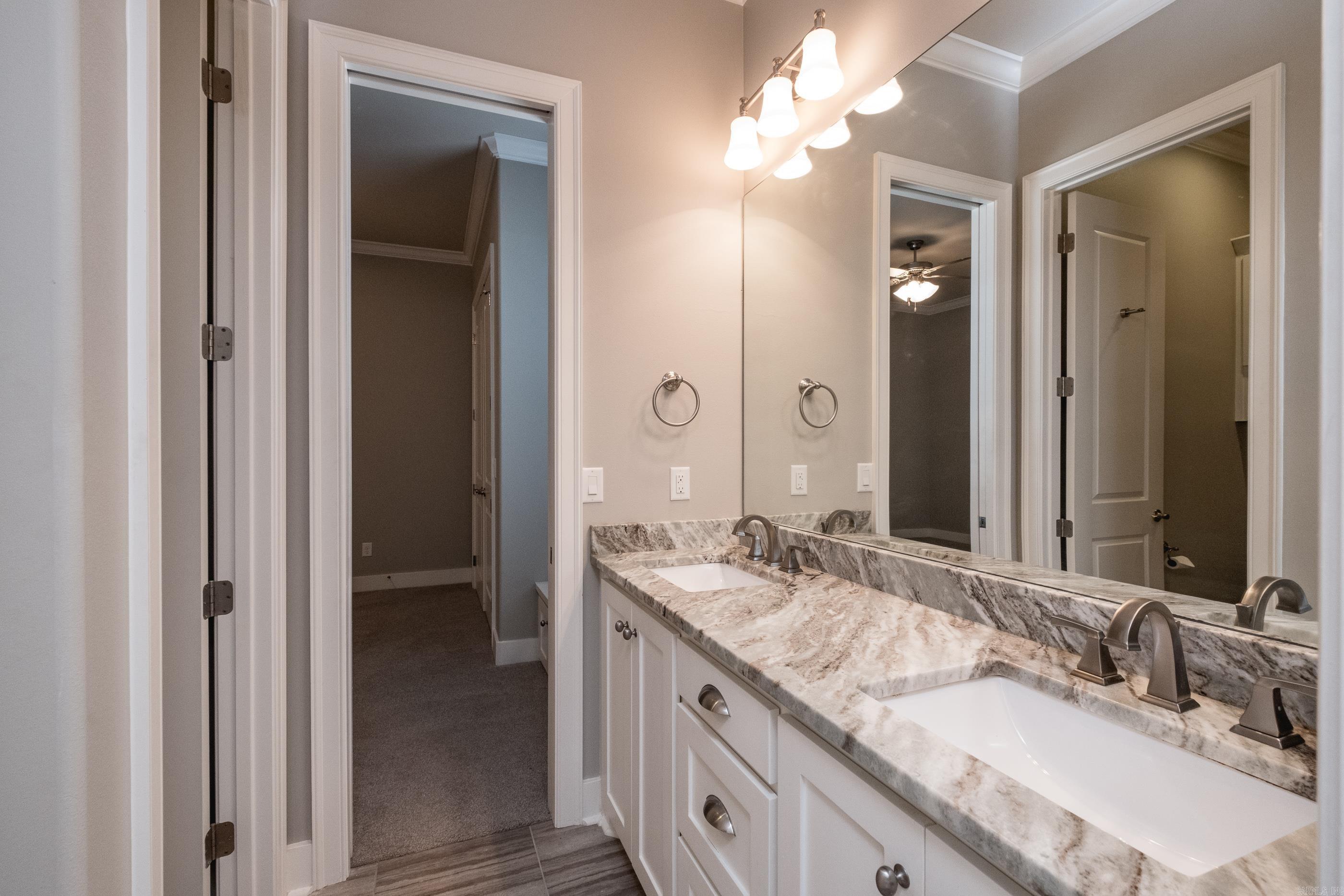 WOODLANDS EDGE - Residential