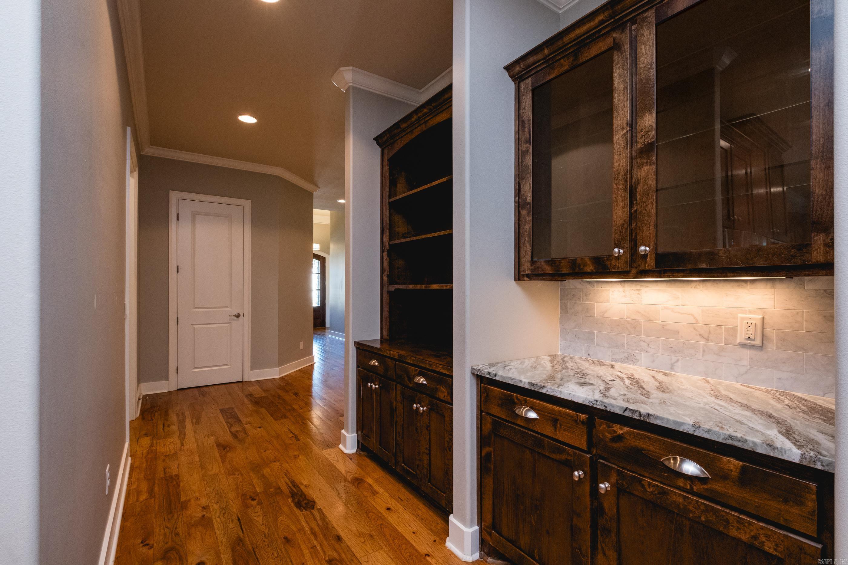 WOODLANDS EDGE - Residential