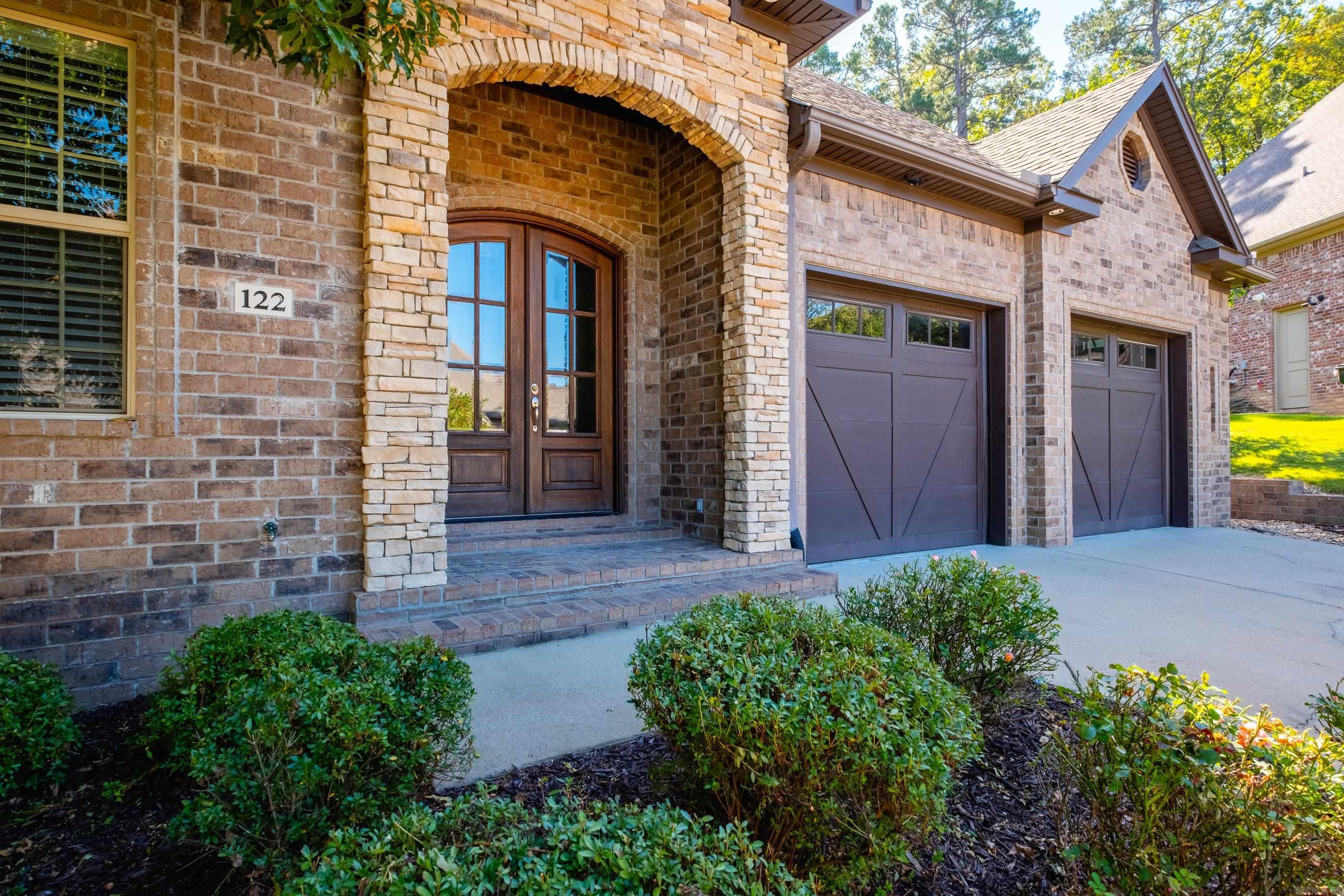 WOODLANDS EDGE - Residential