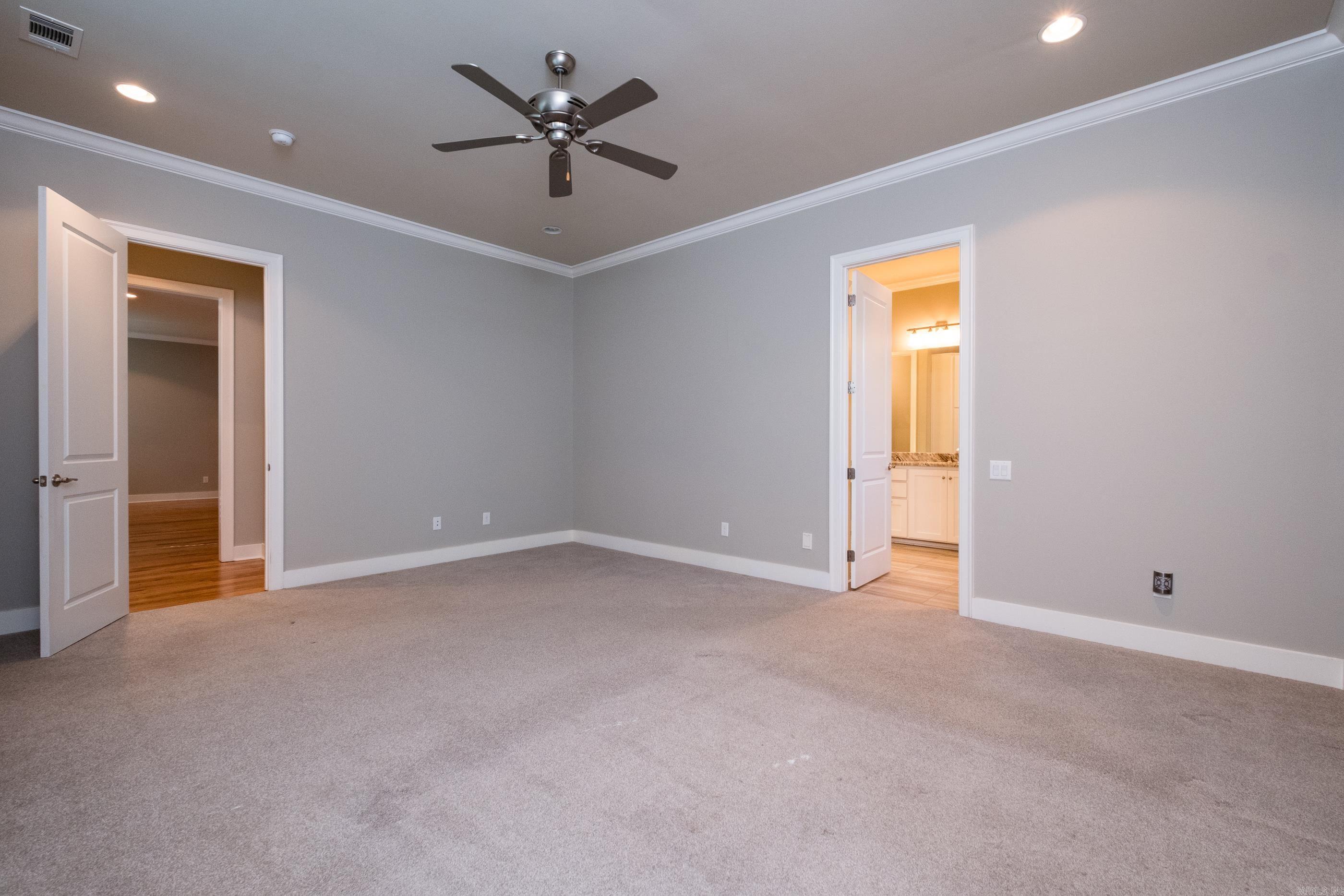 WOODLANDS EDGE - Residential