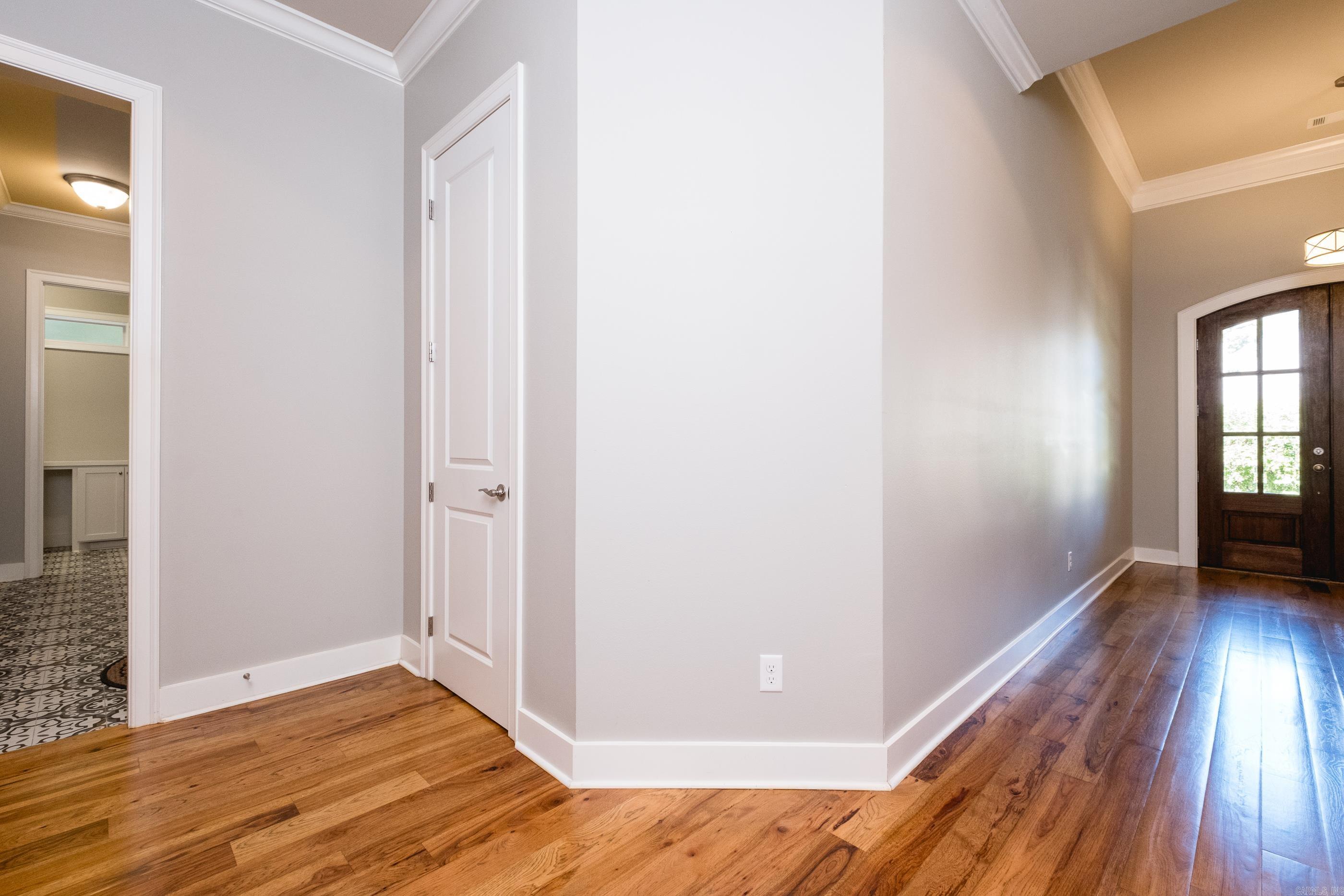 WOODLANDS EDGE - Residential