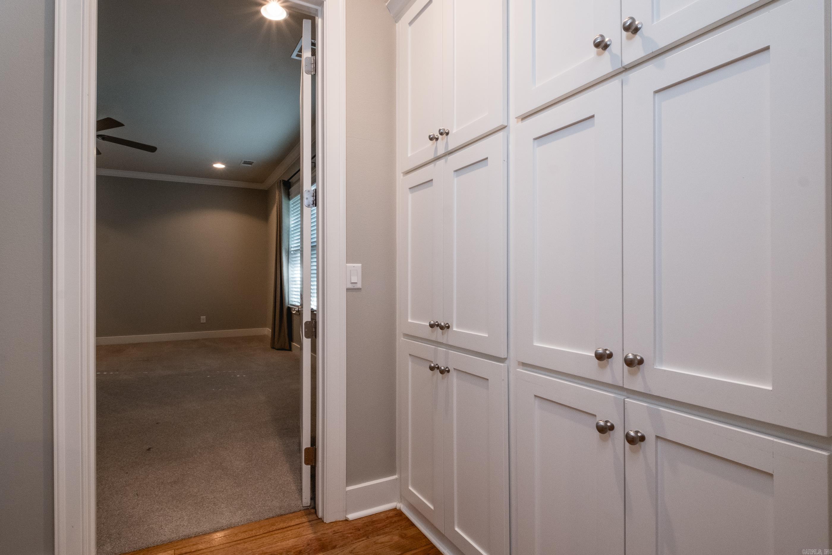 WOODLANDS EDGE - Residential