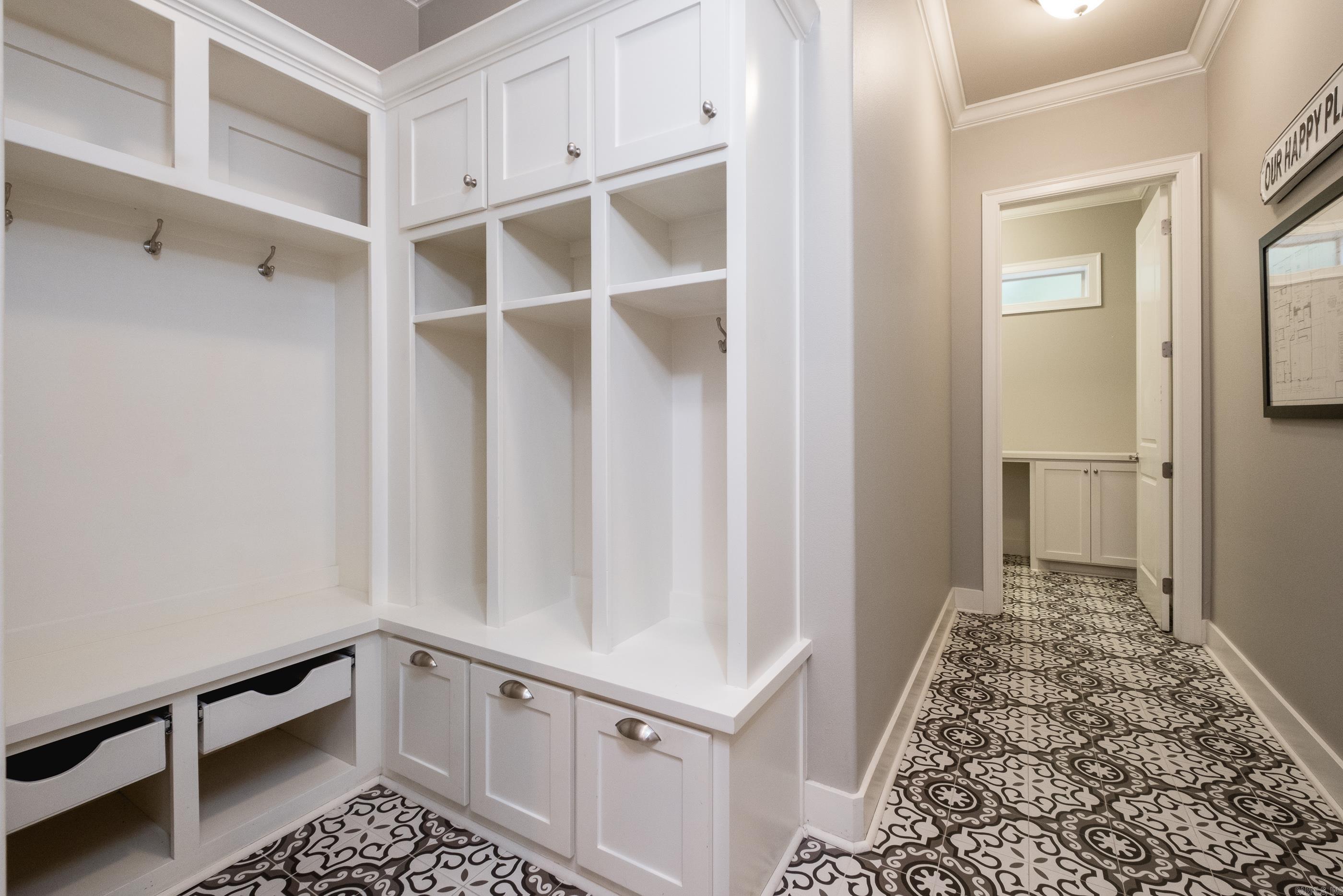 WOODLANDS EDGE - Residential