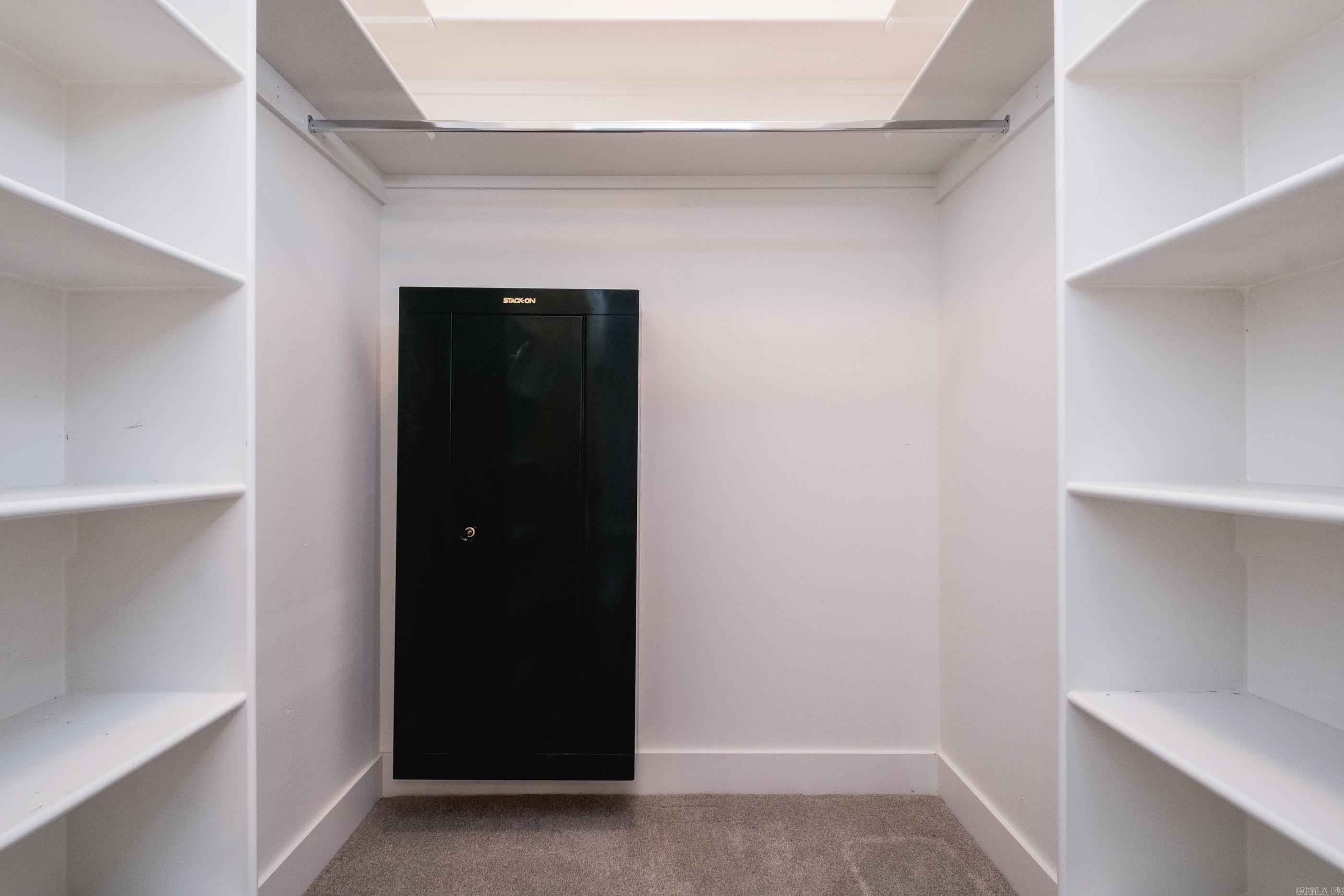 WOODLANDS EDGE - Residential