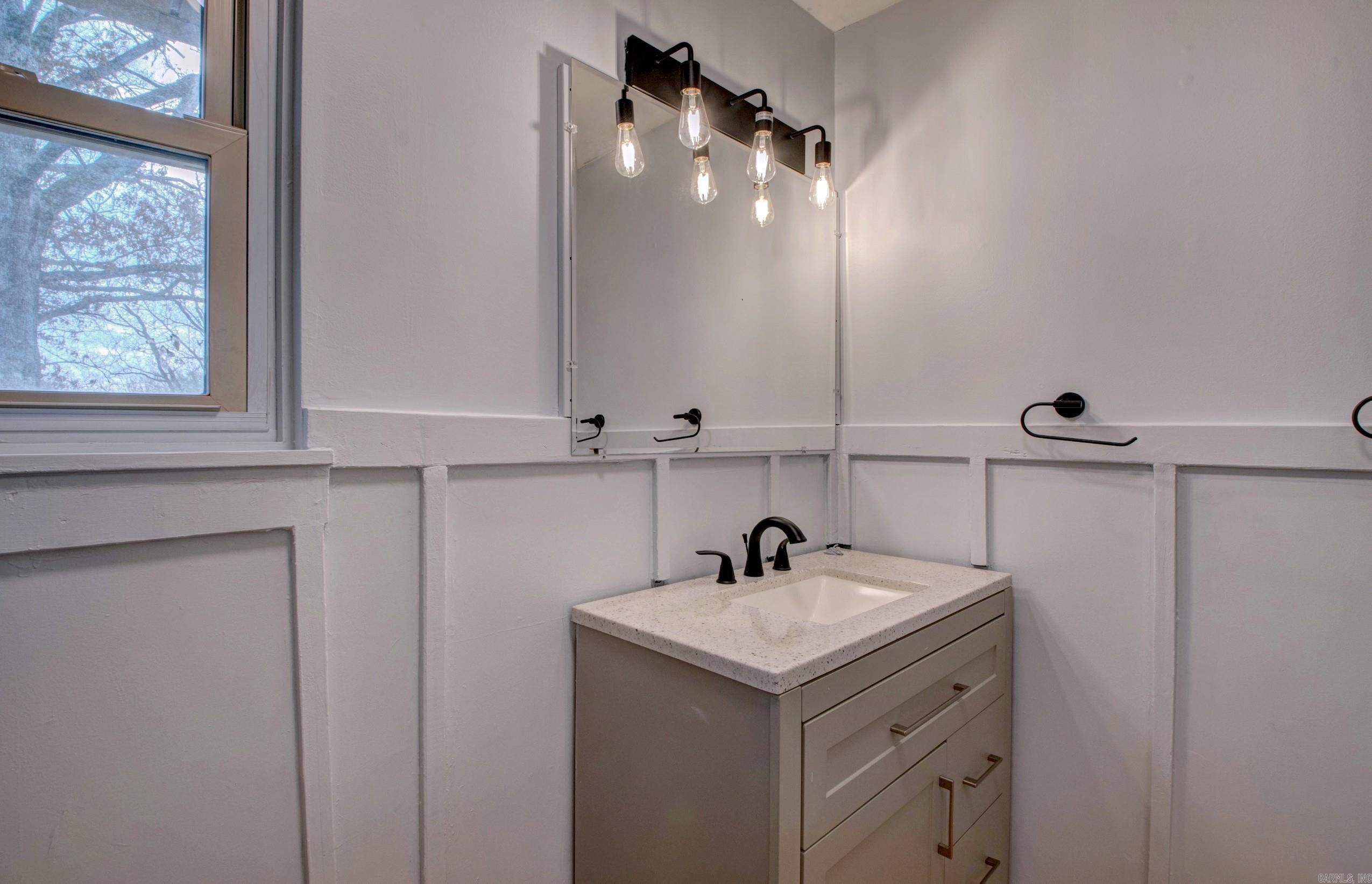 COUNTRY CLUB PARK - Residential