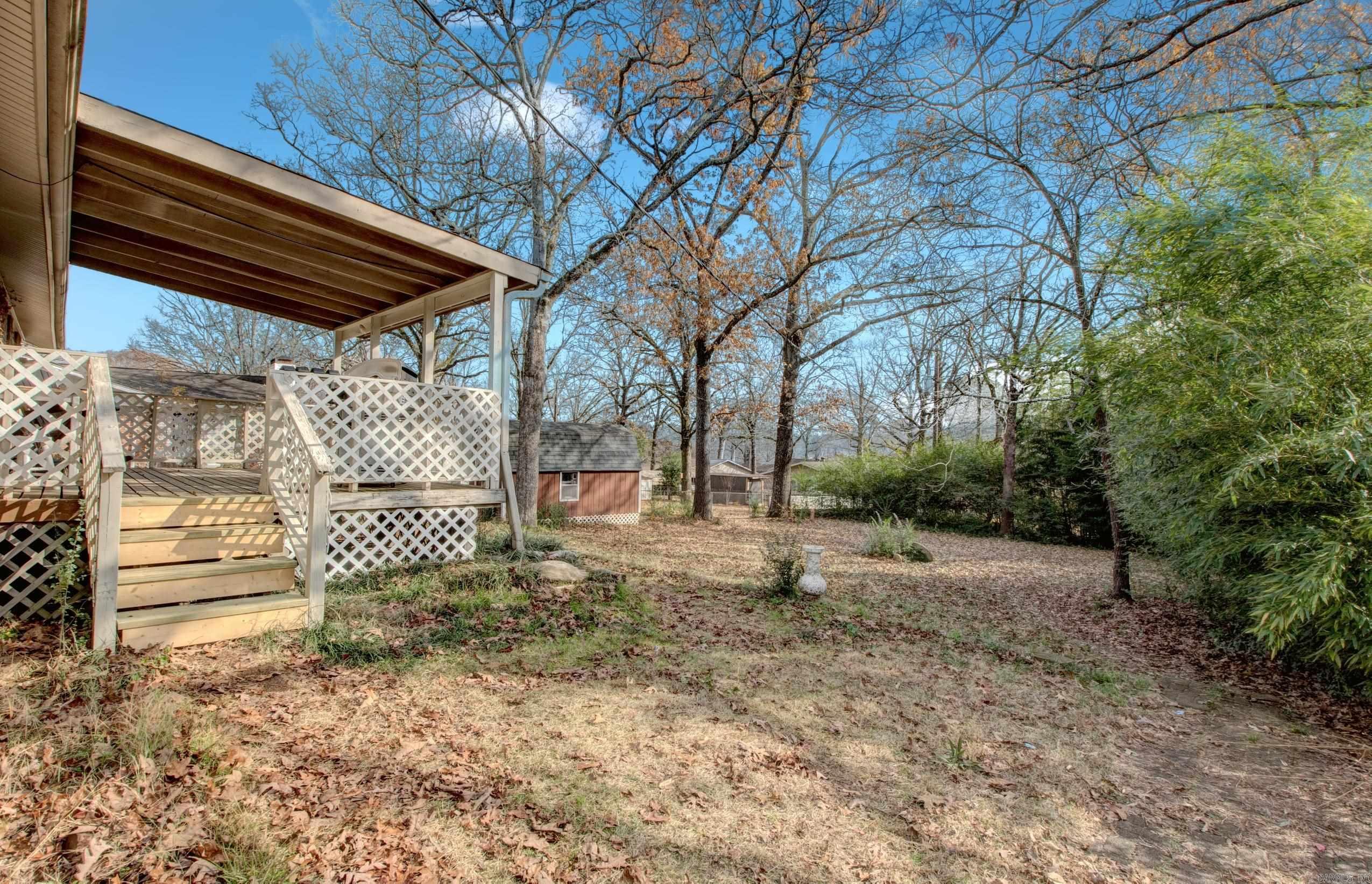 COUNTRY CLUB PARK - Residential