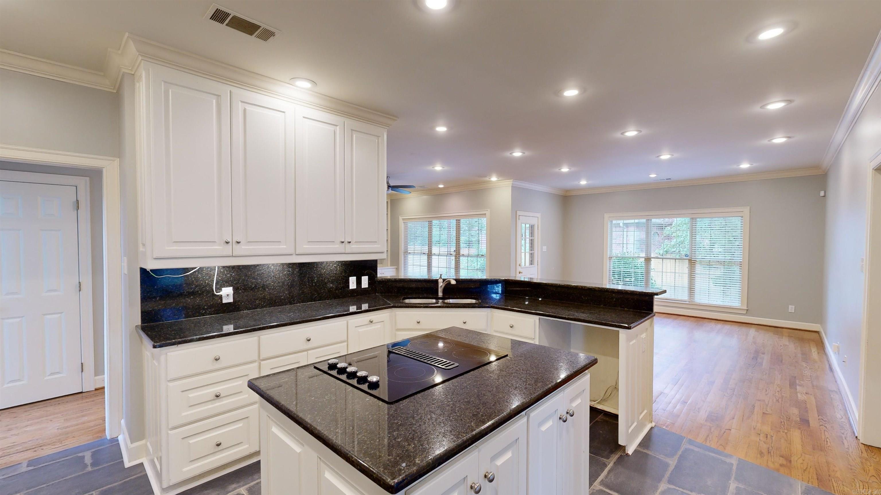 THE VILLAGES OF WELLINGTON - Residential